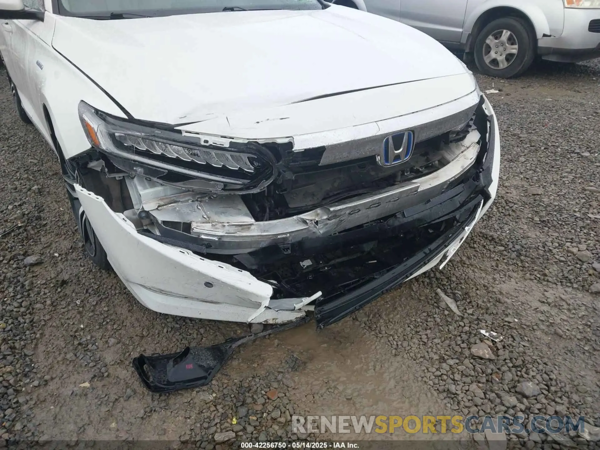 6 fotografías del automóvil dañado 1HGCV3F93NA025225 HONDA ACCORD 2022
