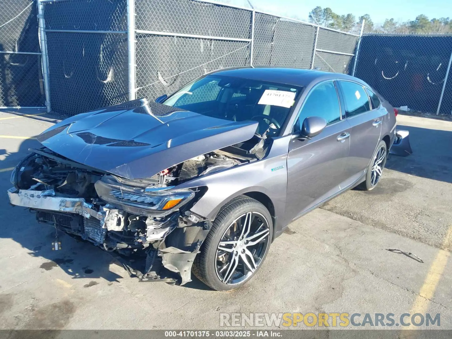 2 fotografías del automóvil dañado 1HGCV3F96NA011657 HONDA ACCORD 2022