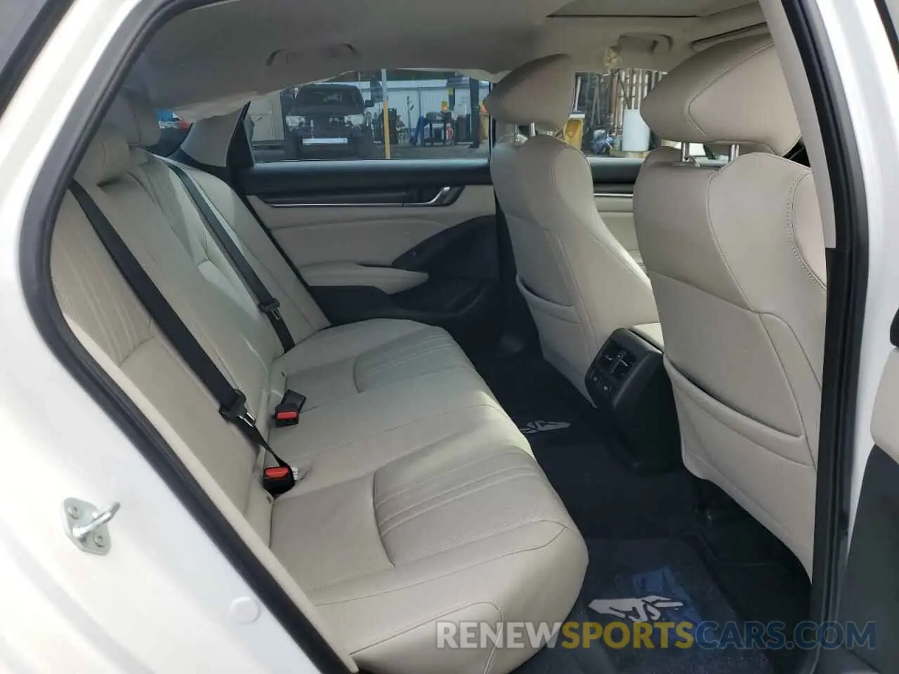 10 fotografías del automóvil dañado 1HGCV3F98NA027049 HONDA ACCORD 2022