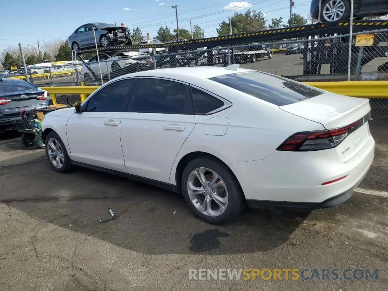 2 fotografías del automóvil dañado 1HGCY1F20PA041979 HONDA ACCORD 2023