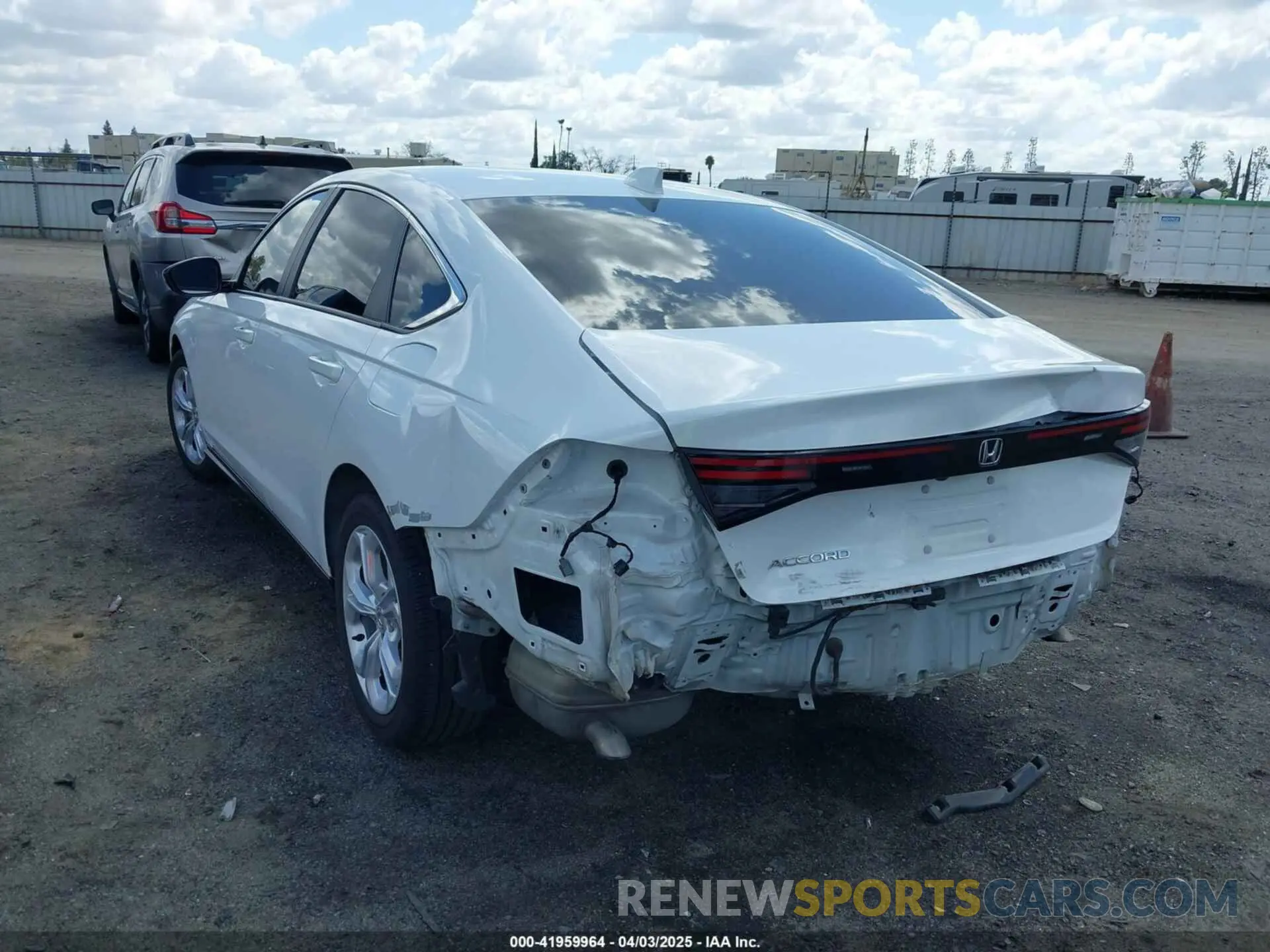 3 fotografías del automóvil dañado 1HGCY1F20PA055400 HONDA ACCORD 2023