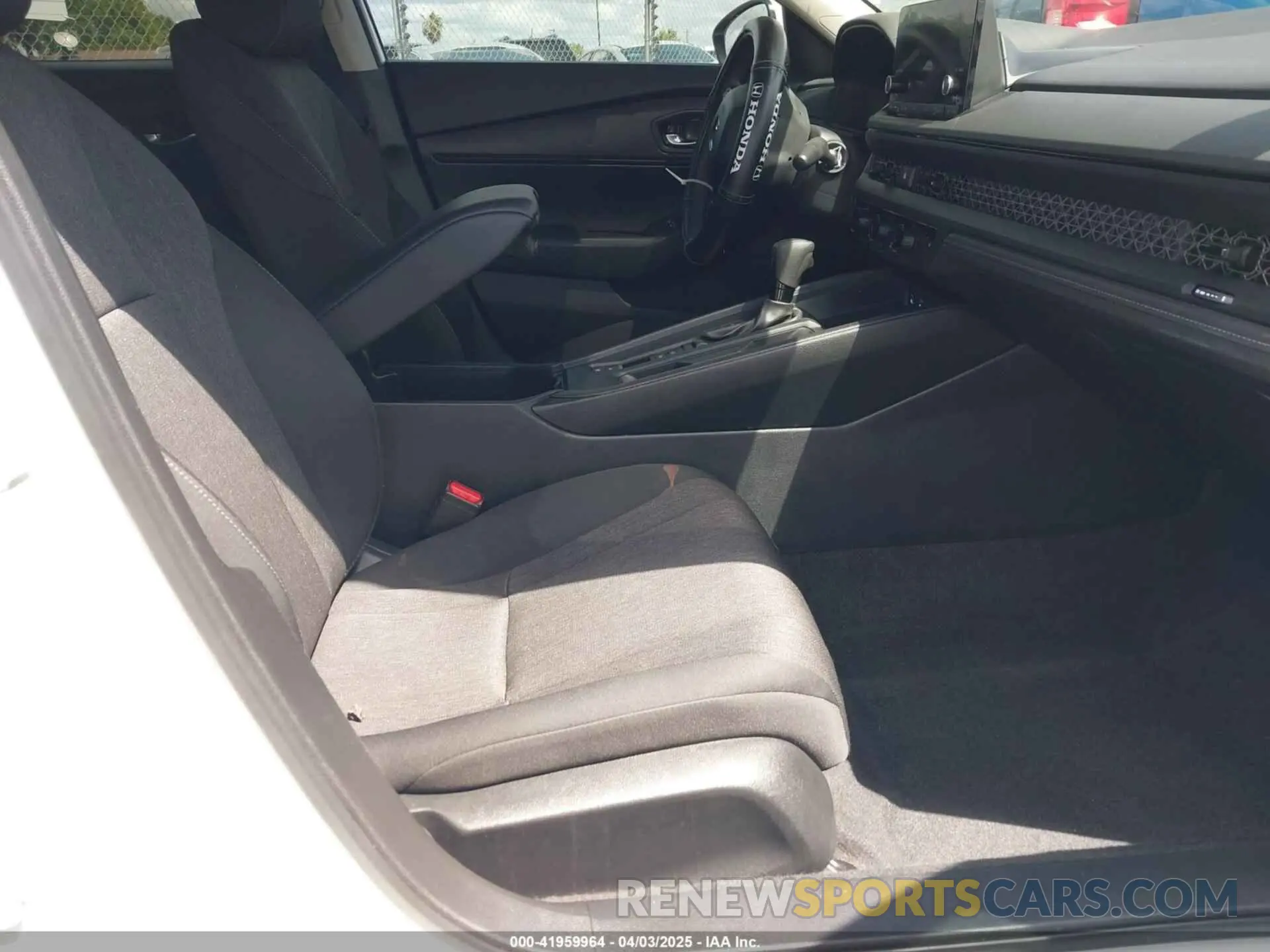 5 fotografías del automóvil dañado 1HGCY1F20PA055400 HONDA ACCORD 2023