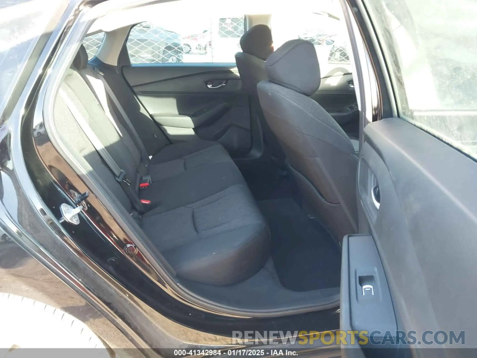 8 fotografías del automóvil dañado 1HGCY1F29PA046243 HONDA ACCORD 2023