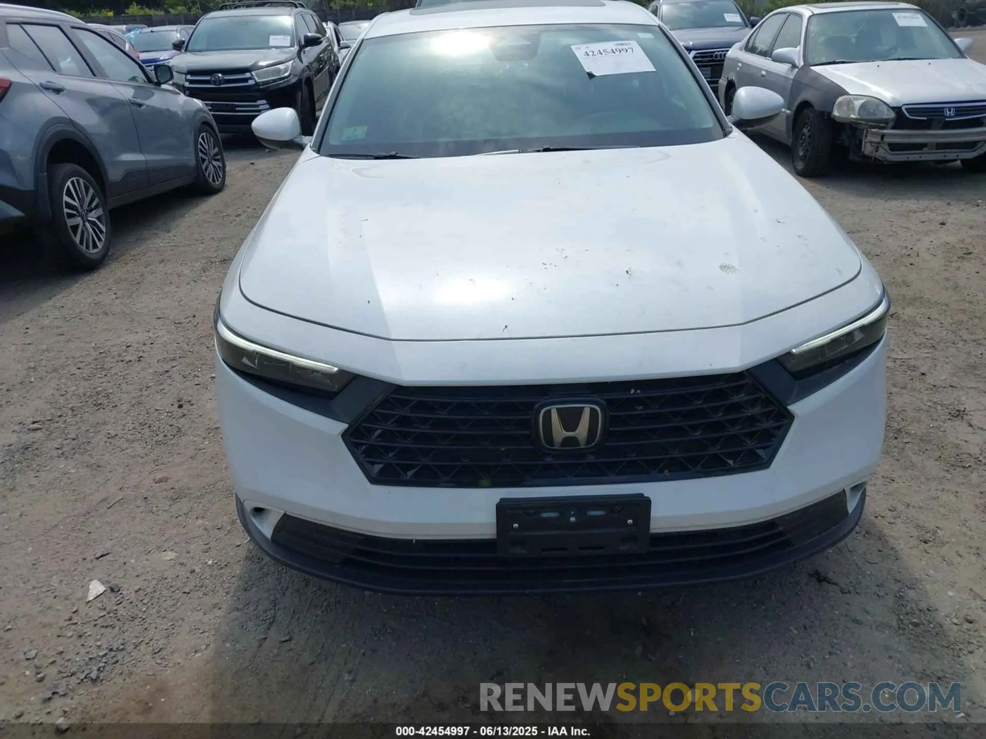 12 fotografías del automóvil dañado 1HGCY1F30PA033261 HONDA ACCORD 2023