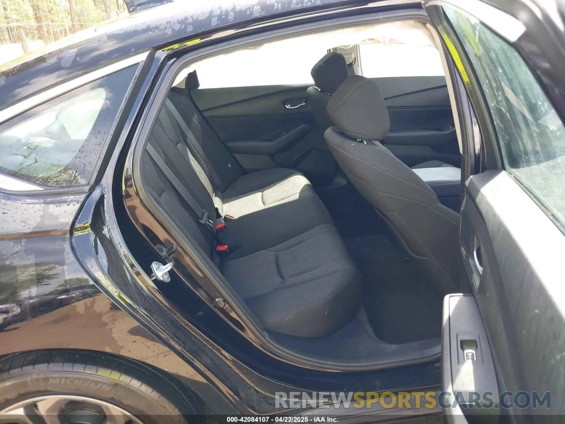 8 fotografías del automóvil dañado 1HGCY1F31PA019403 HONDA ACCORD 2023