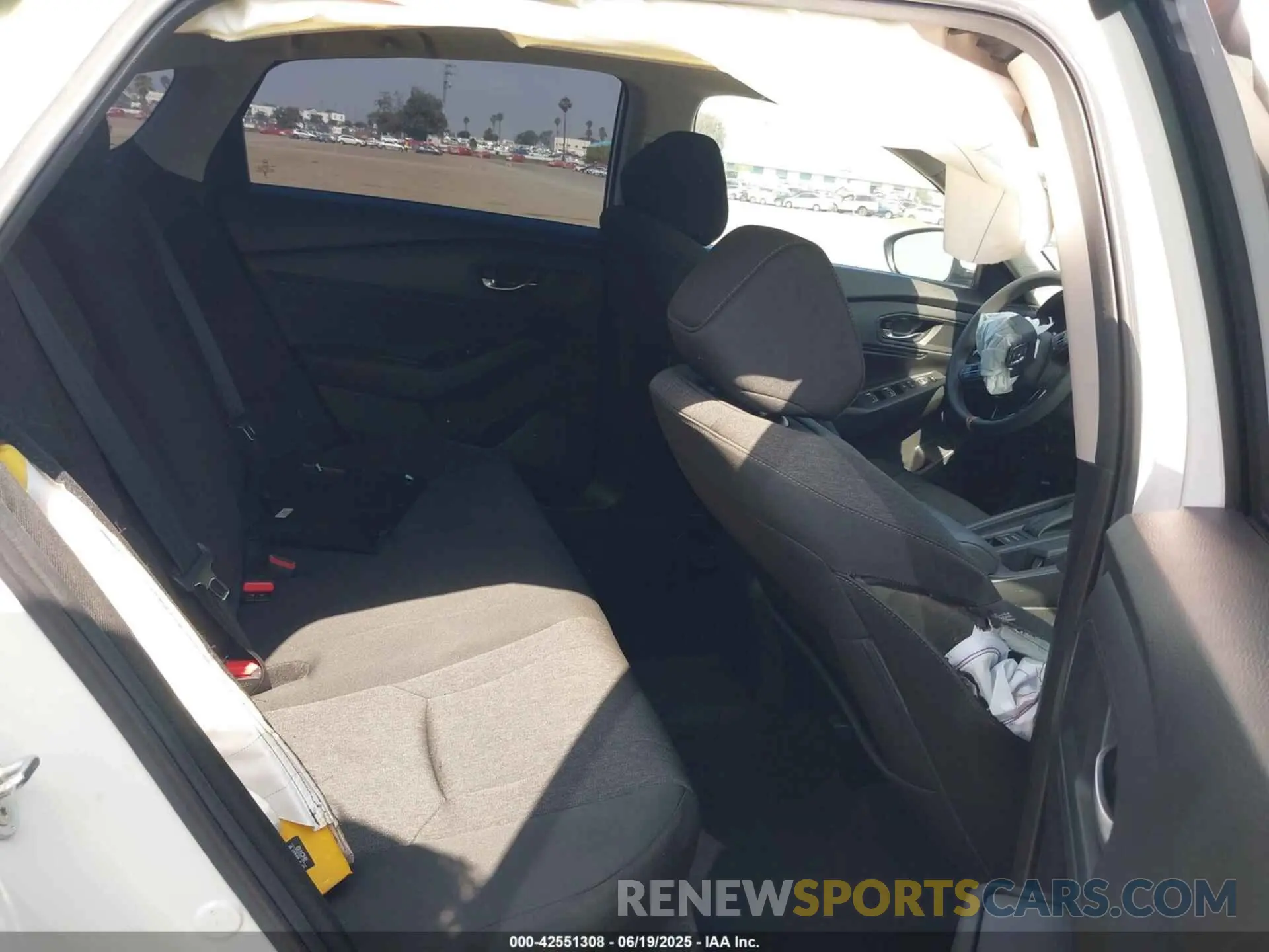 8 fotografías del automóvil dañado 1HGCY1F32PA009088 HONDA ACCORD 2023