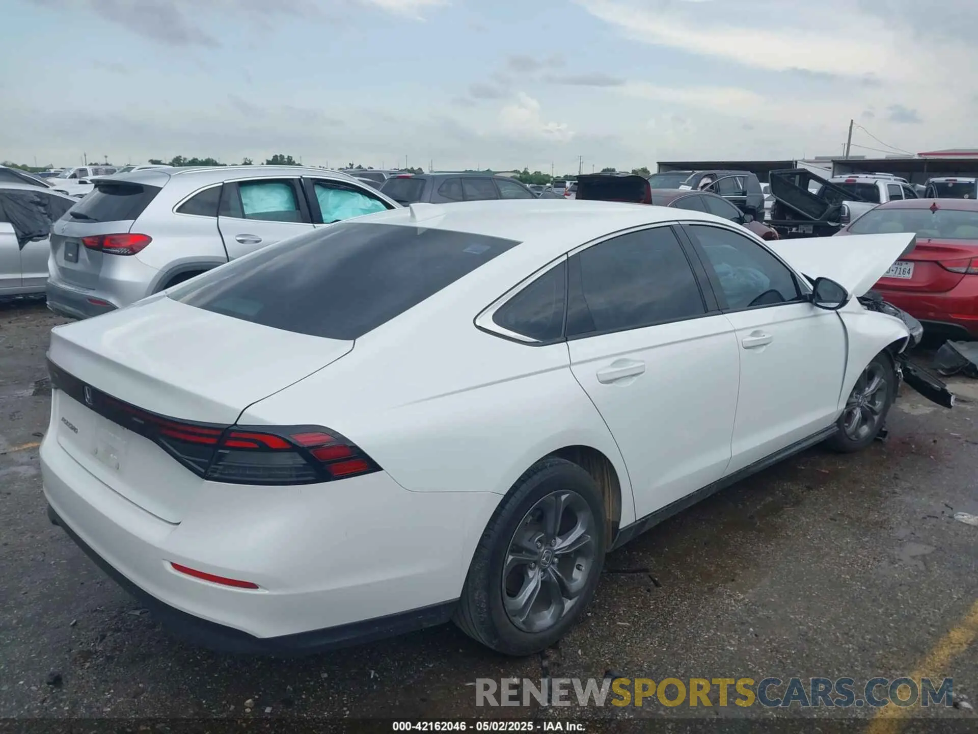 4 fotografías del automóvil dañado 1HGCY1F34PA055117 HONDA ACCORD 2023