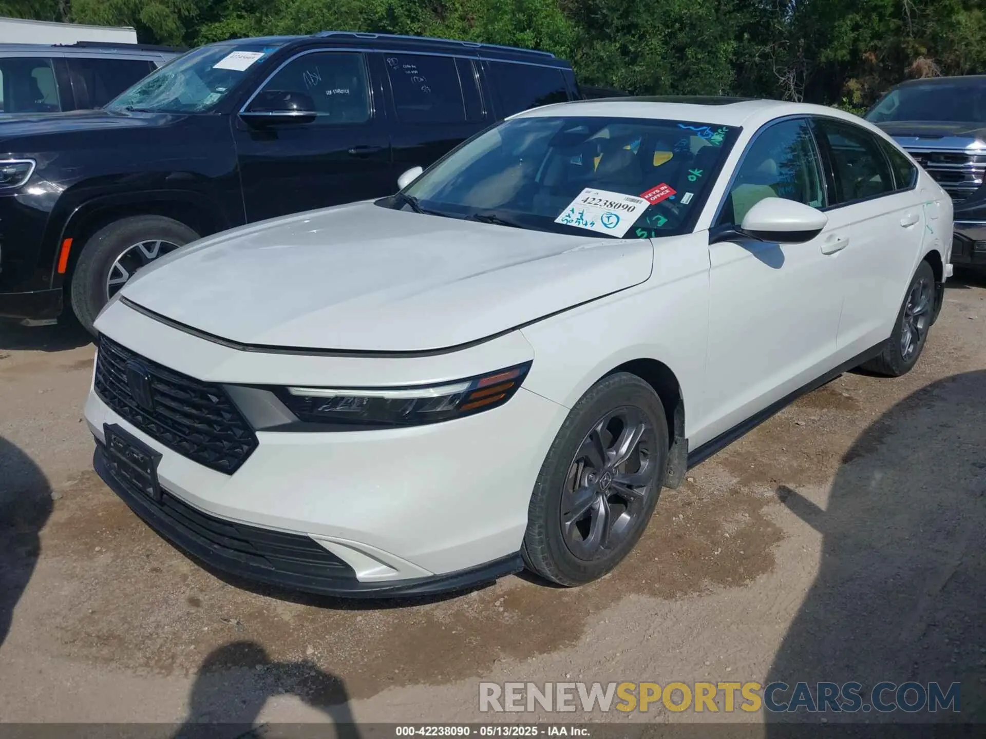 2 fotografías del automóvil dañado 1HGCY1F35PA031554 HONDA ACCORD 2023