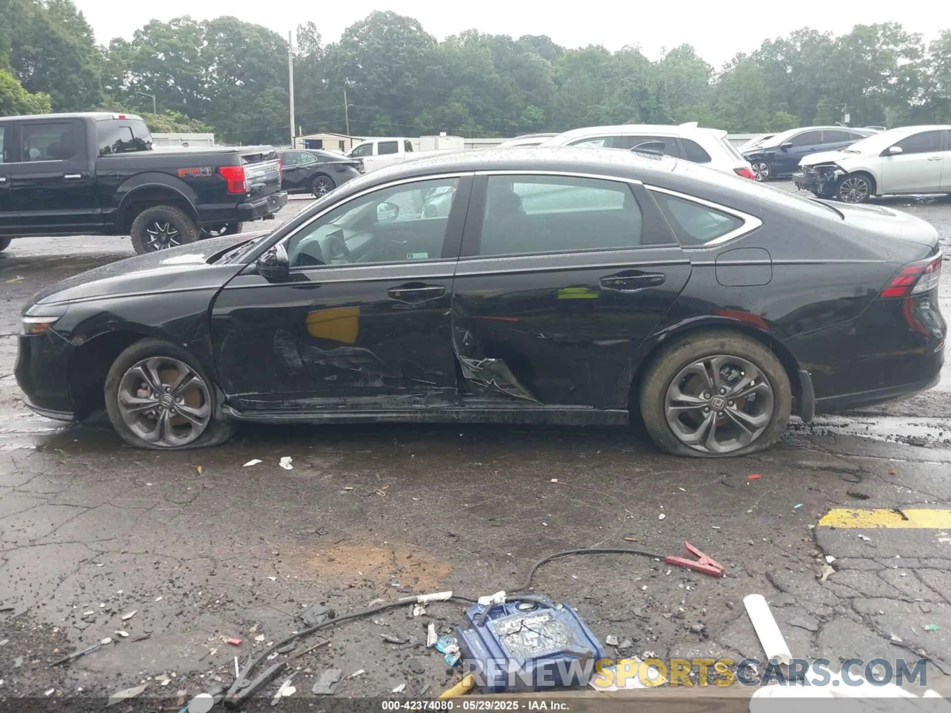 13 fotografías del automóvil dañado 1HGCY1F35PA046961 HONDA ACCORD 2023