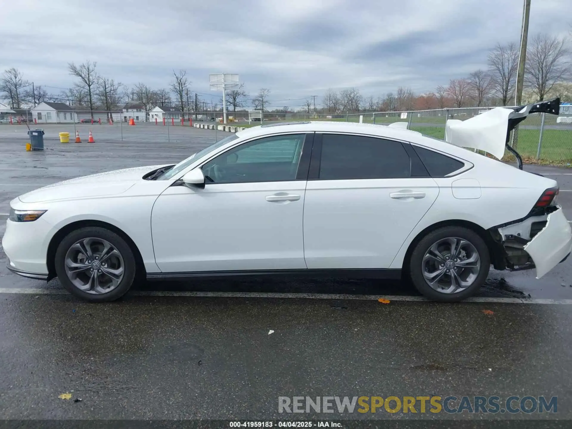 14 fotografías del automóvil dañado 1HGCY1F37PA002136 HONDA ACCORD 2023