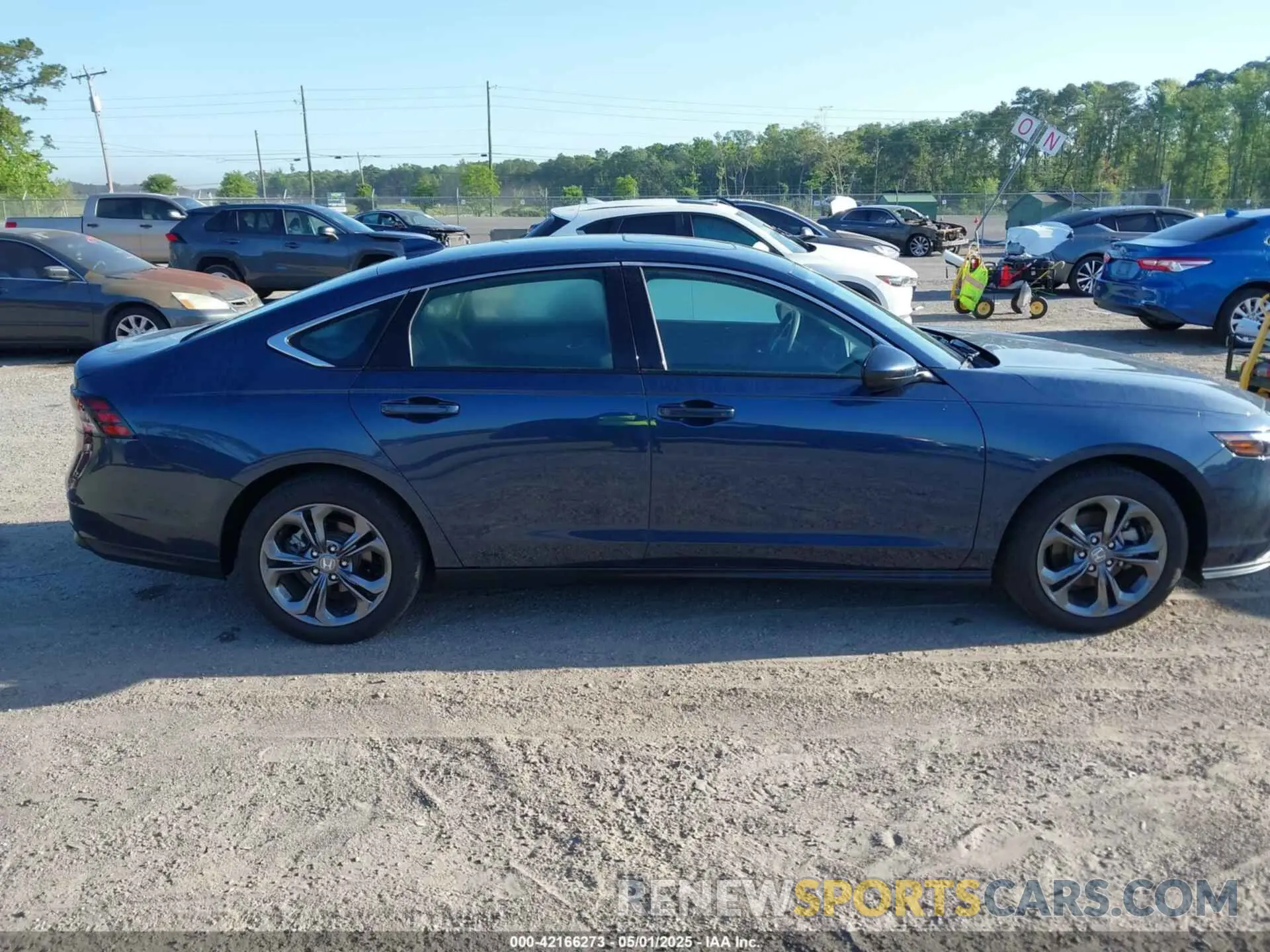 13 fotografías del automóvil dañado 1HGCY1F37PA005425 HONDA ACCORD 2023