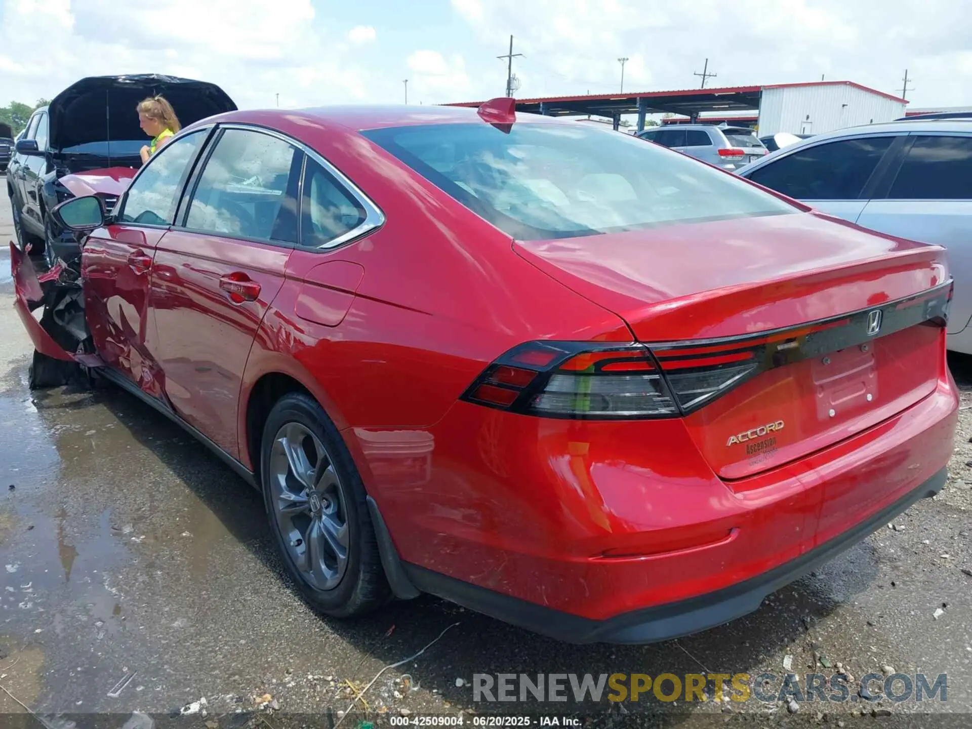 3 fotografías del automóvil dañado 1HGCY1F39PA013400 HONDA ACCORD 2023
