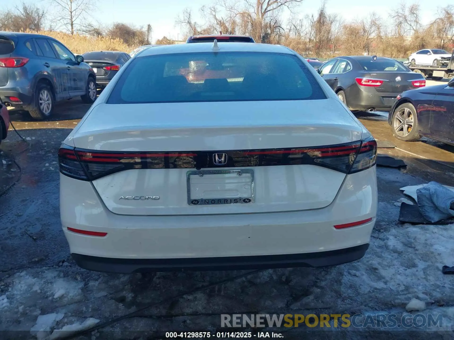 16 fotografías del automóvil dañado 1HGCY1F3XPA023188 HONDA ACCORD 2023