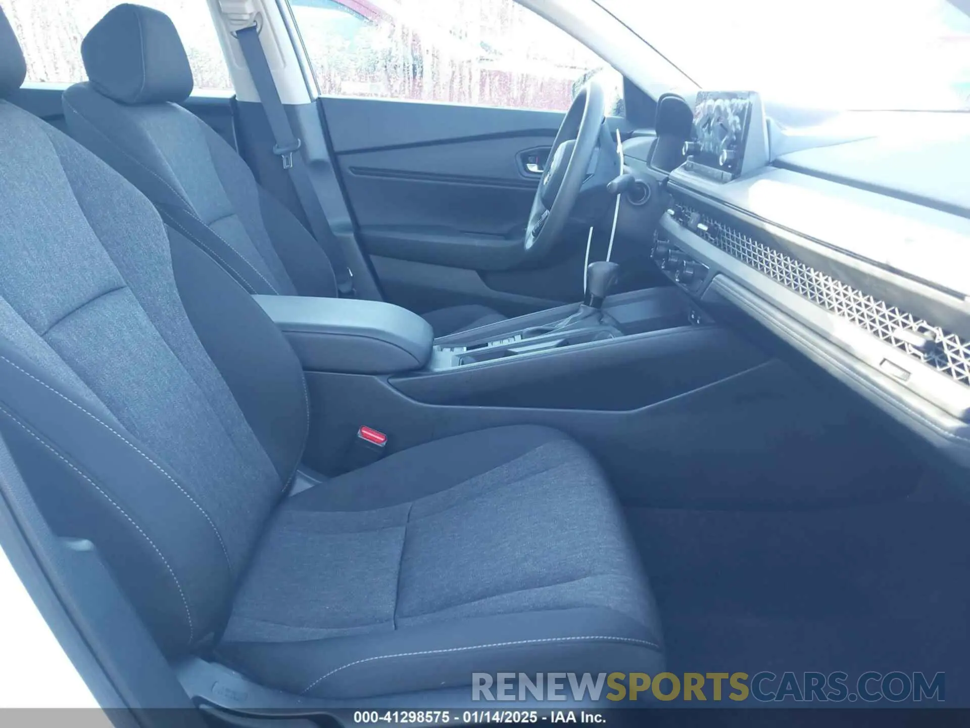 5 fotografías del automóvil dañado 1HGCY1F3XPA023188 HONDA ACCORD 2023