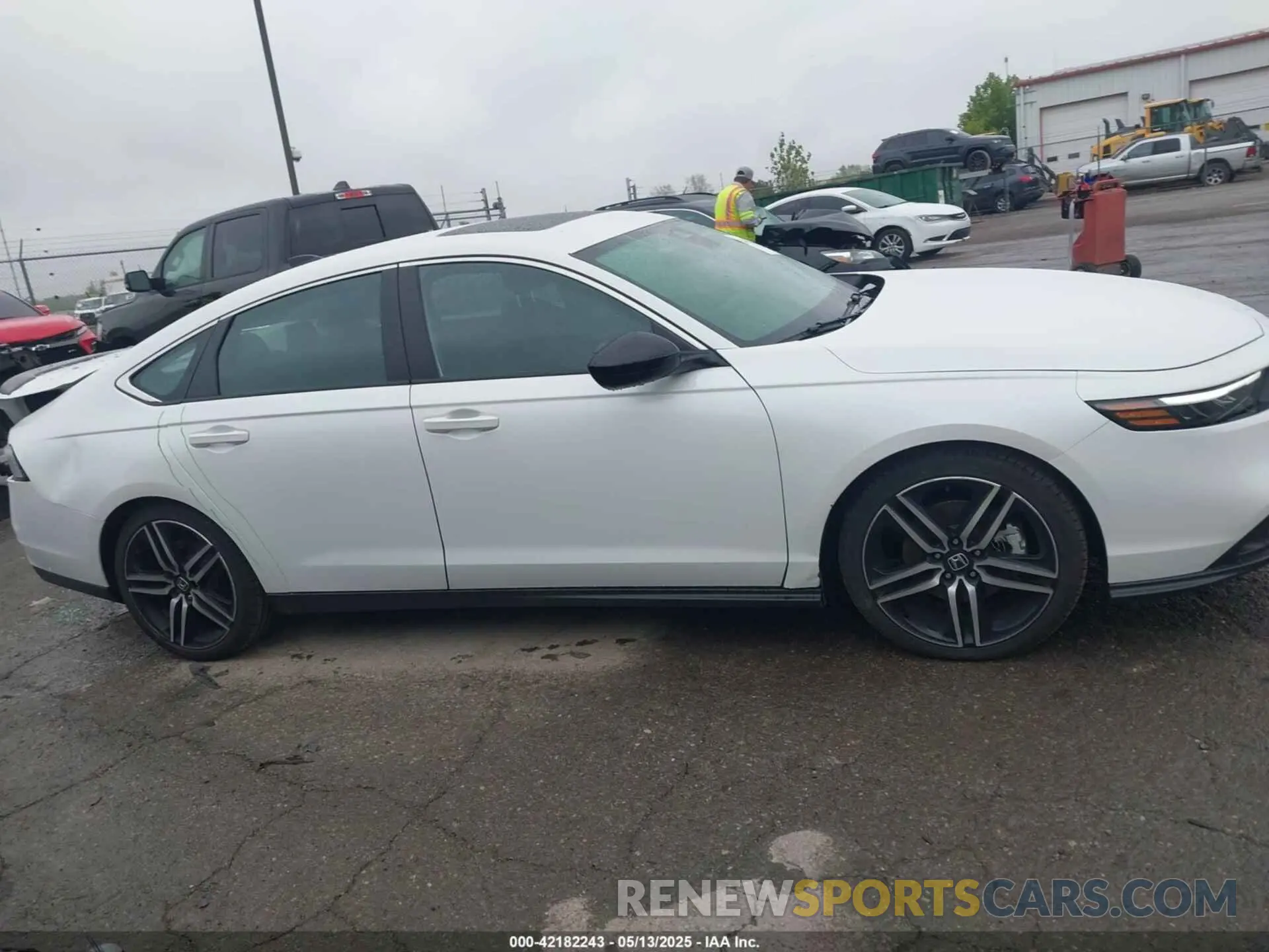 13 fotografías del automóvil dañado 1HGCY2F50PA042839 HONDA ACCORD 2023