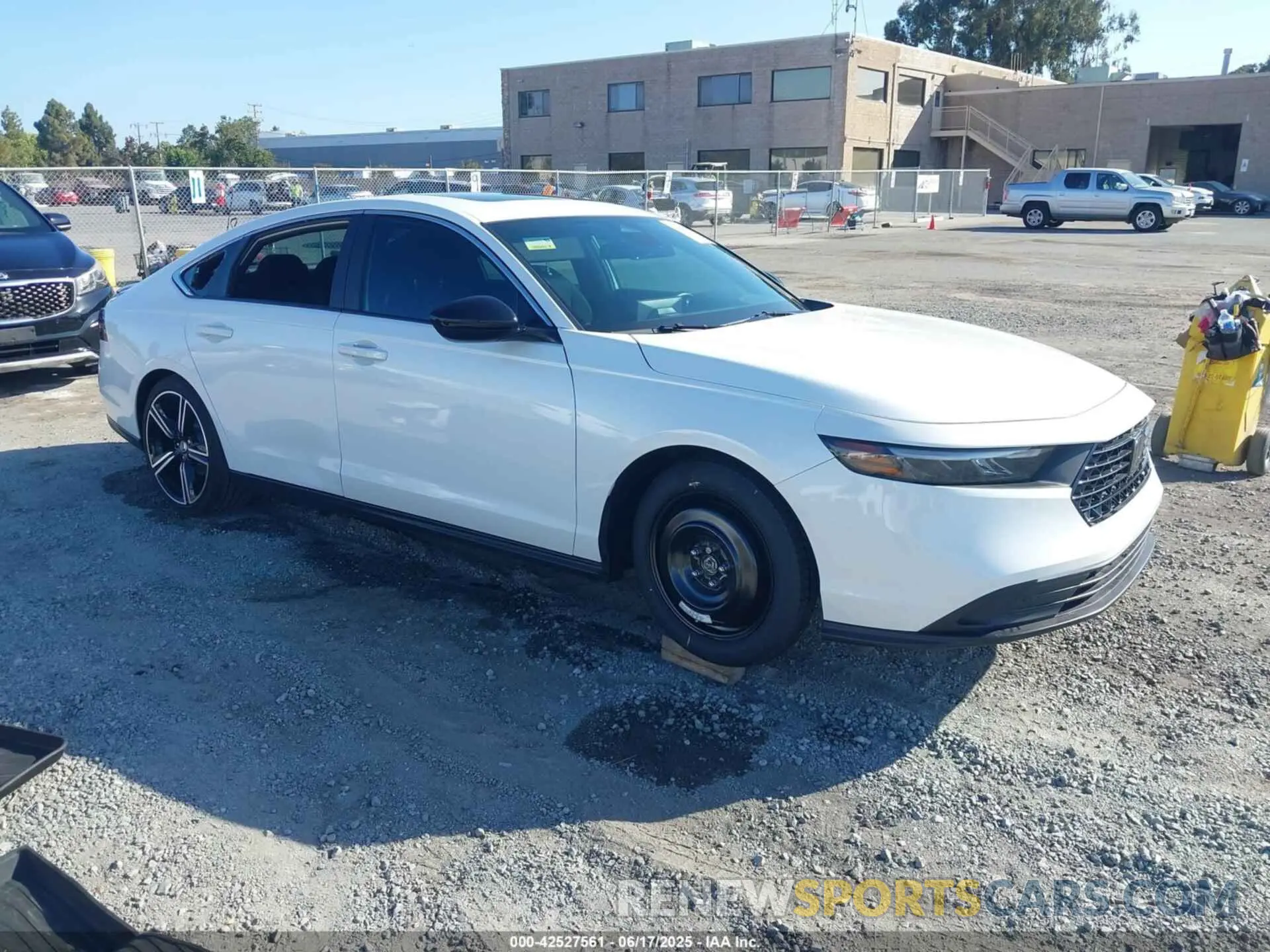 1 fotografías del automóvil dañado 1HGCY2F51PA014256 HONDA ACCORD 2023