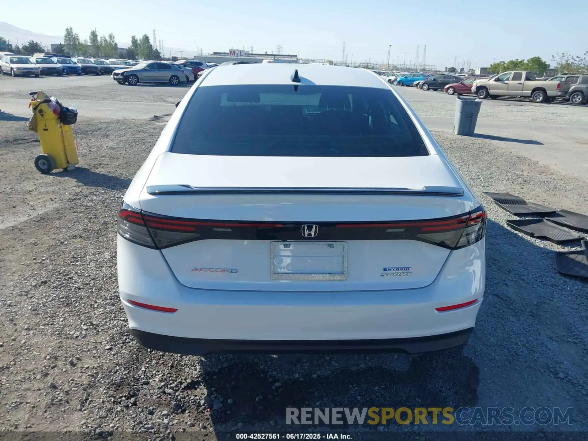 15 fotografías del automóvil dañado 1HGCY2F51PA014256 HONDA ACCORD 2023