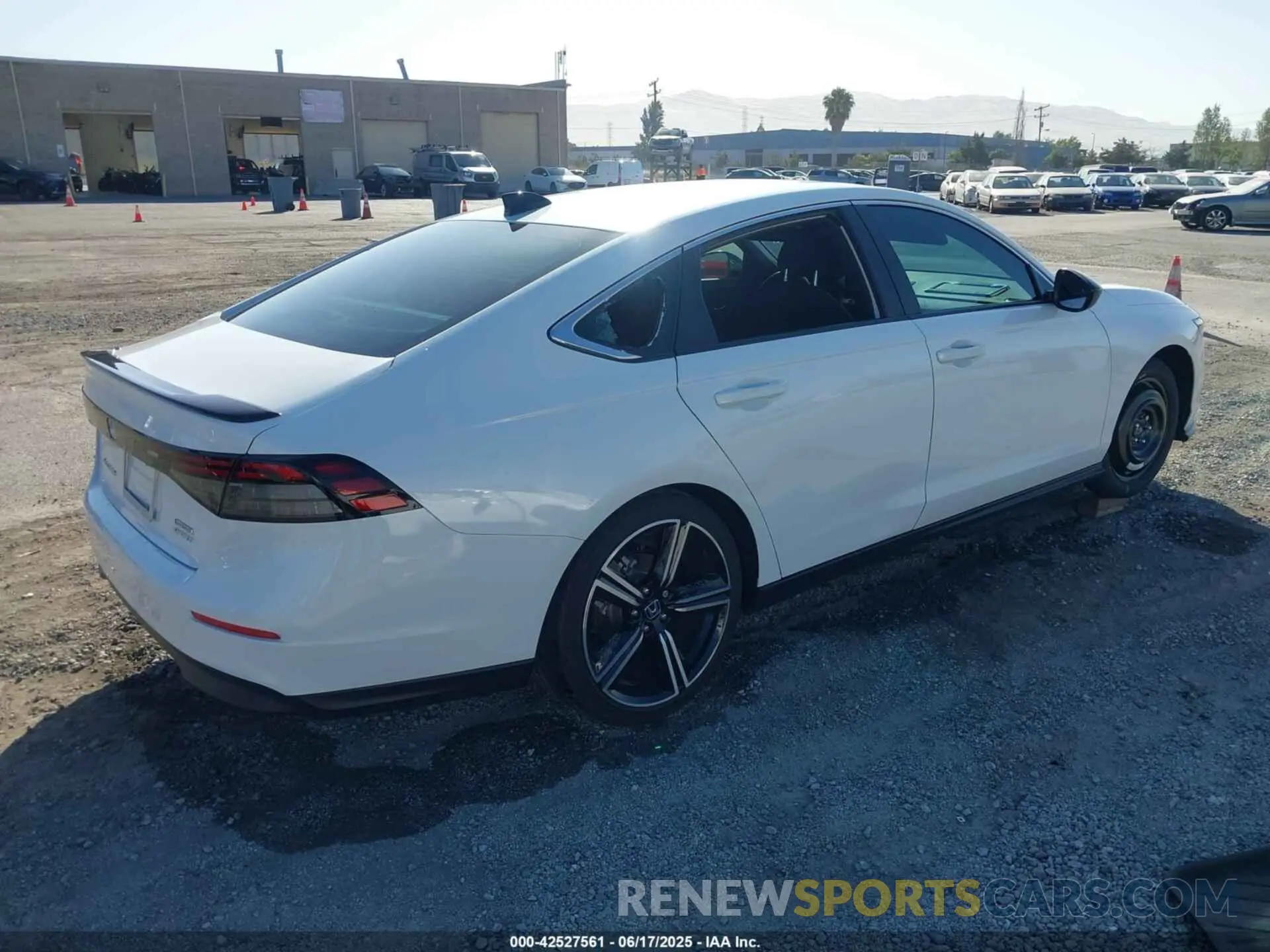4 fotografías del automóvil dañado 1HGCY2F51PA014256 HONDA ACCORD 2023