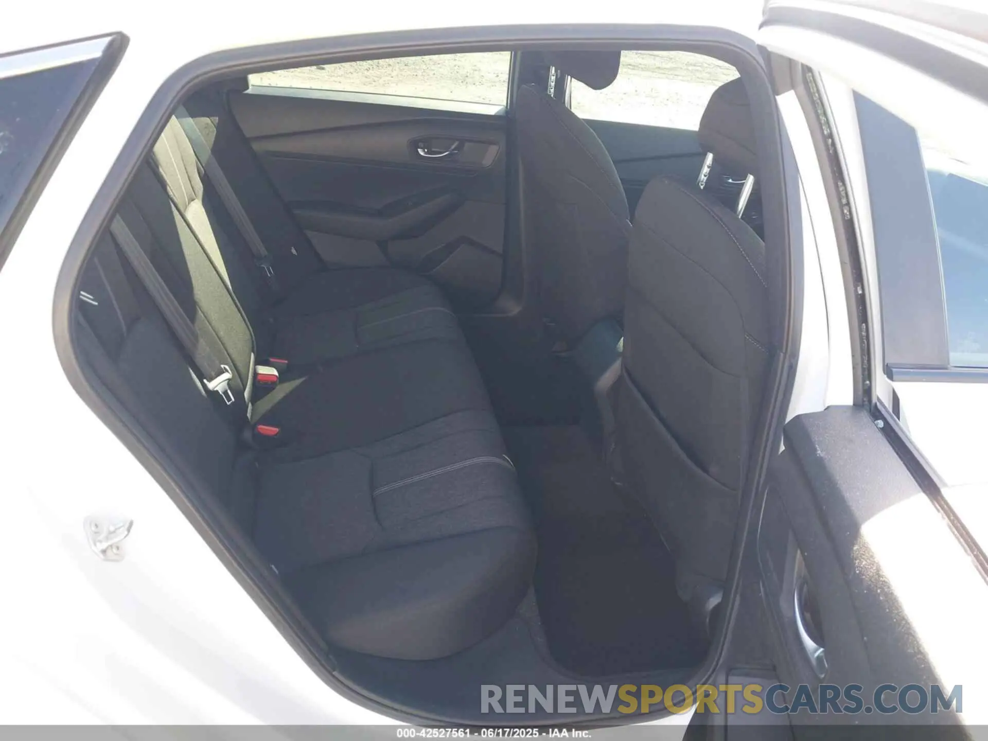 8 fotografías del automóvil dañado 1HGCY2F51PA014256 HONDA ACCORD 2023
