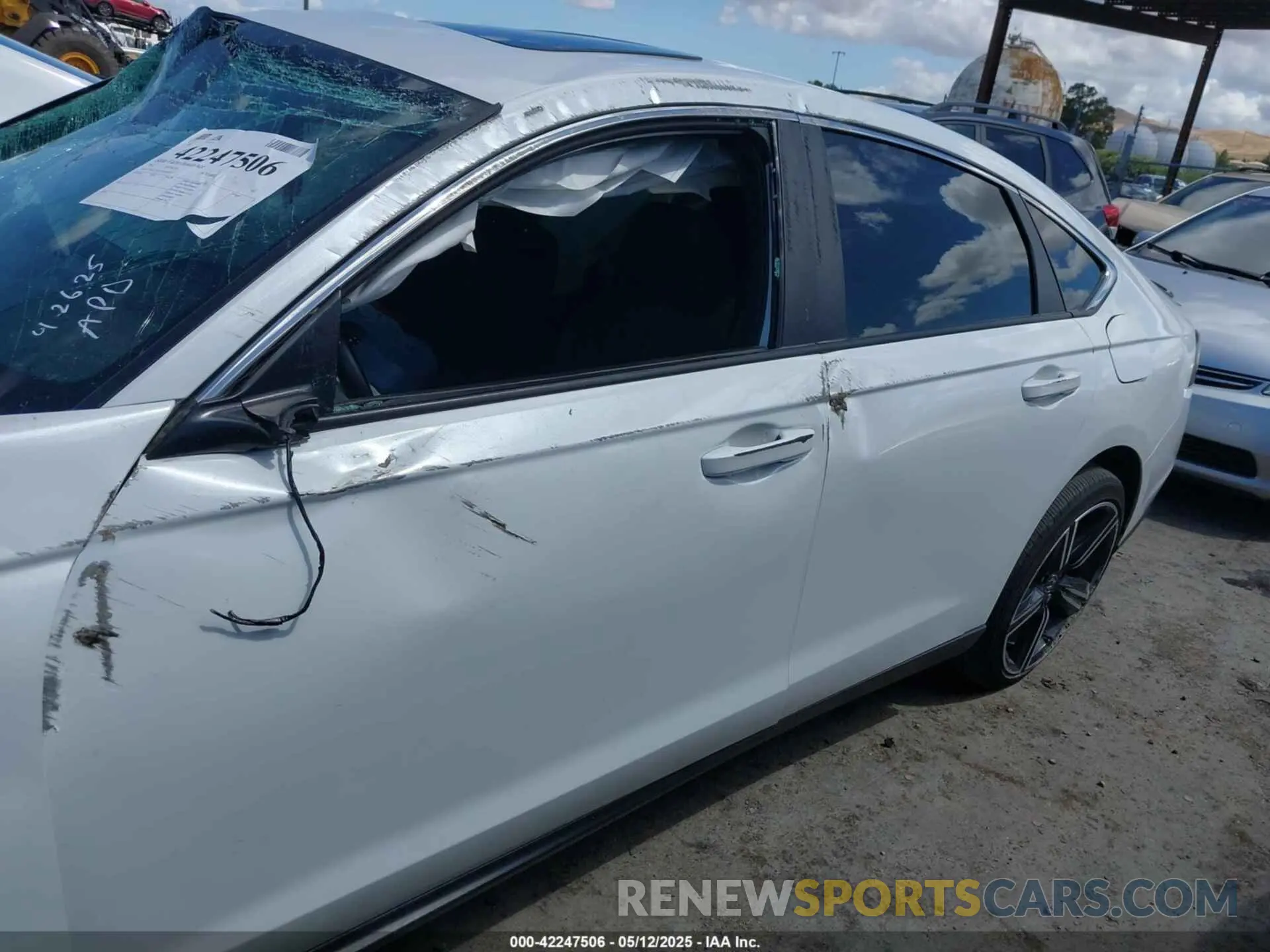 14 fotografías del automóvil dañado 1HGCY2F51PA030635 HONDA ACCORD 2023