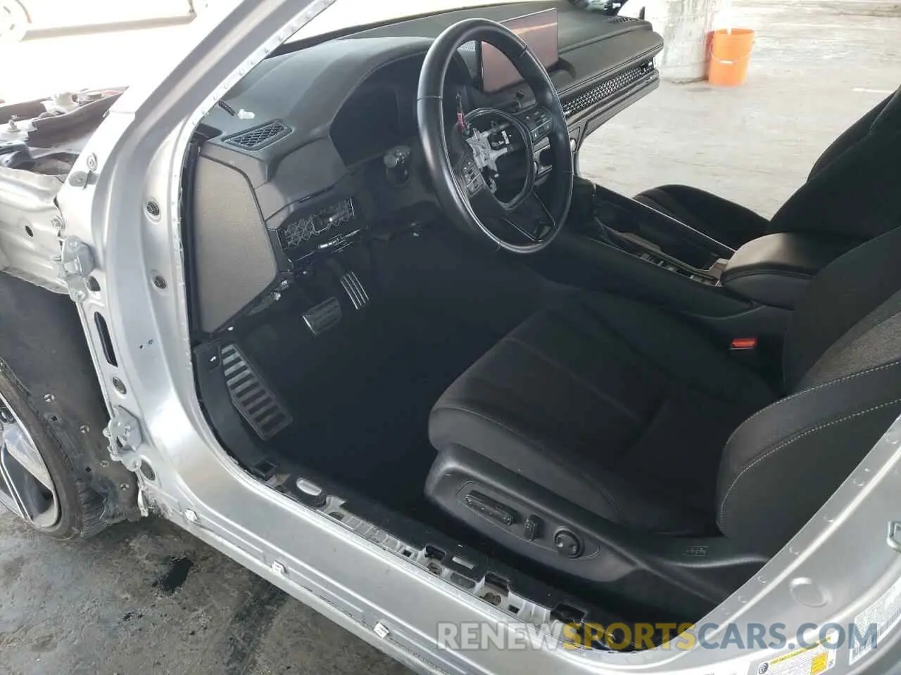 8 fotografías del automóvil dañado 1HGCY2F52PA012192 HONDA ACCORD 2023