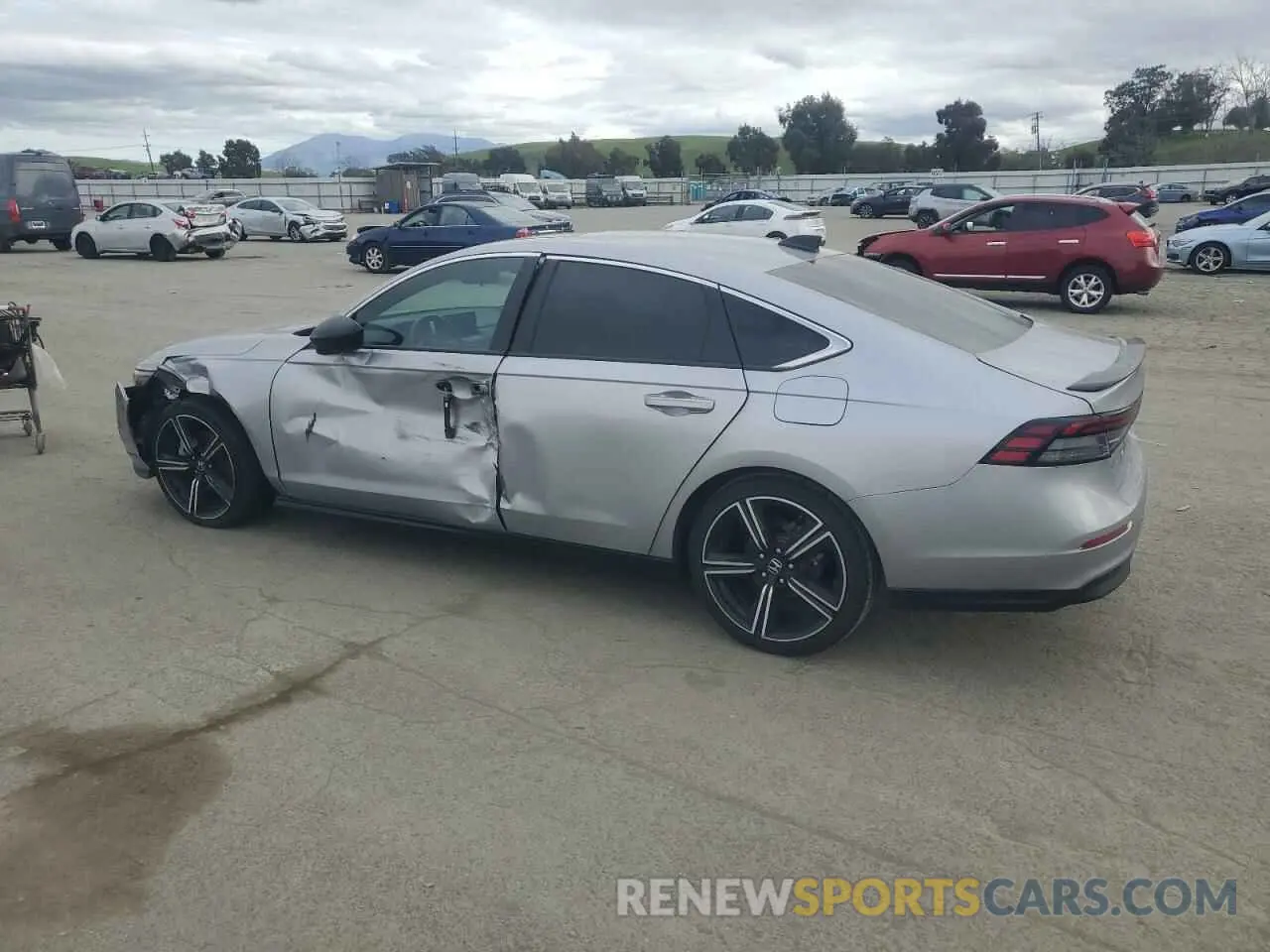 2 fotografías del automóvil dañado 1HGCY2F53PA012363 HONDA ACCORD 2023