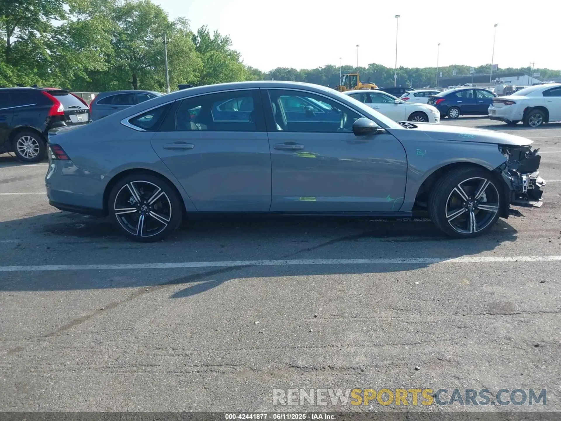 13 fotografías del automóvil dañado 1HGCY2F54PA005163 HONDA ACCORD 2023