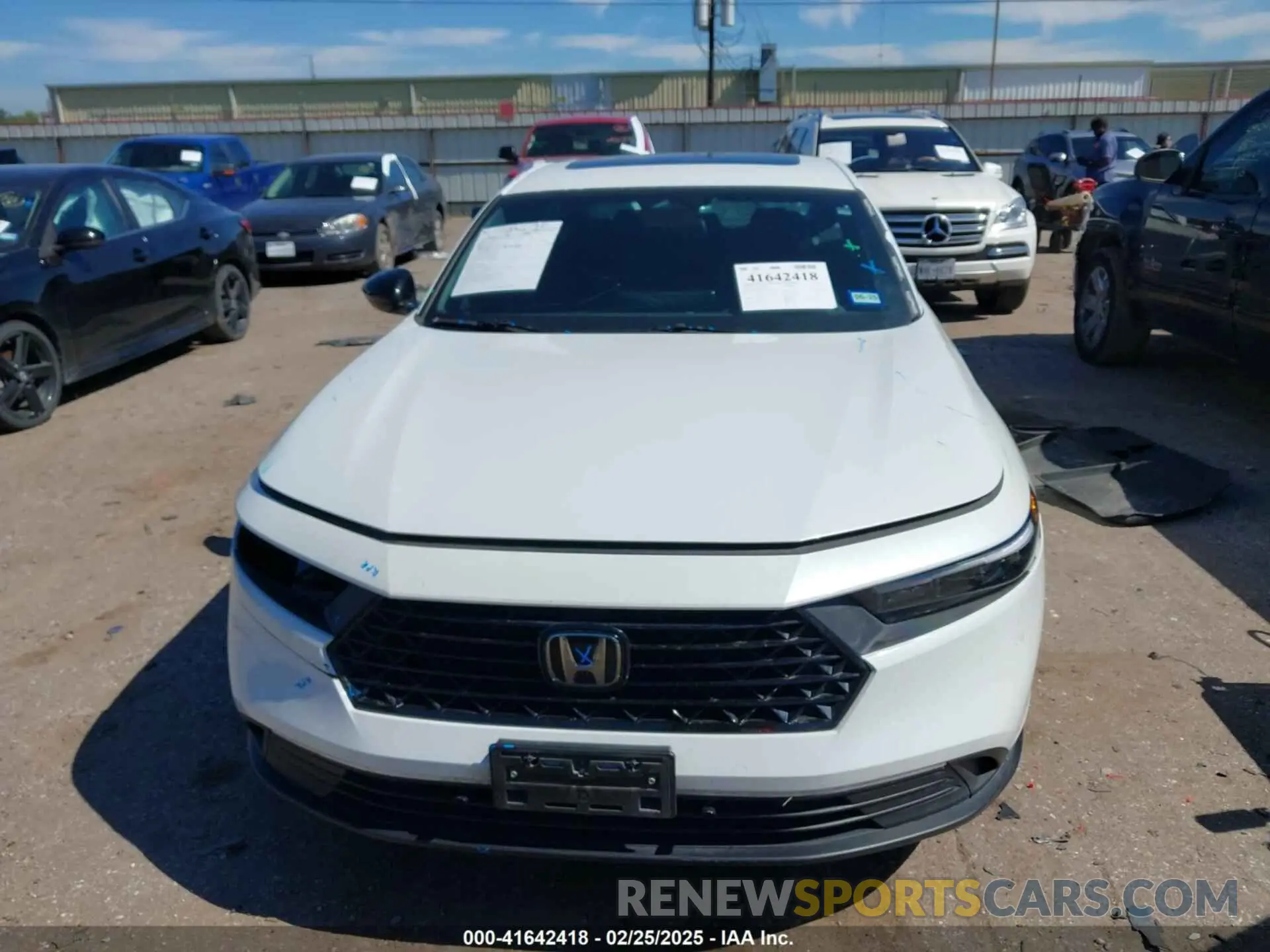 13 fotografías del automóvil dañado 1HGCY2F54PA042794 HONDA ACCORD 2023