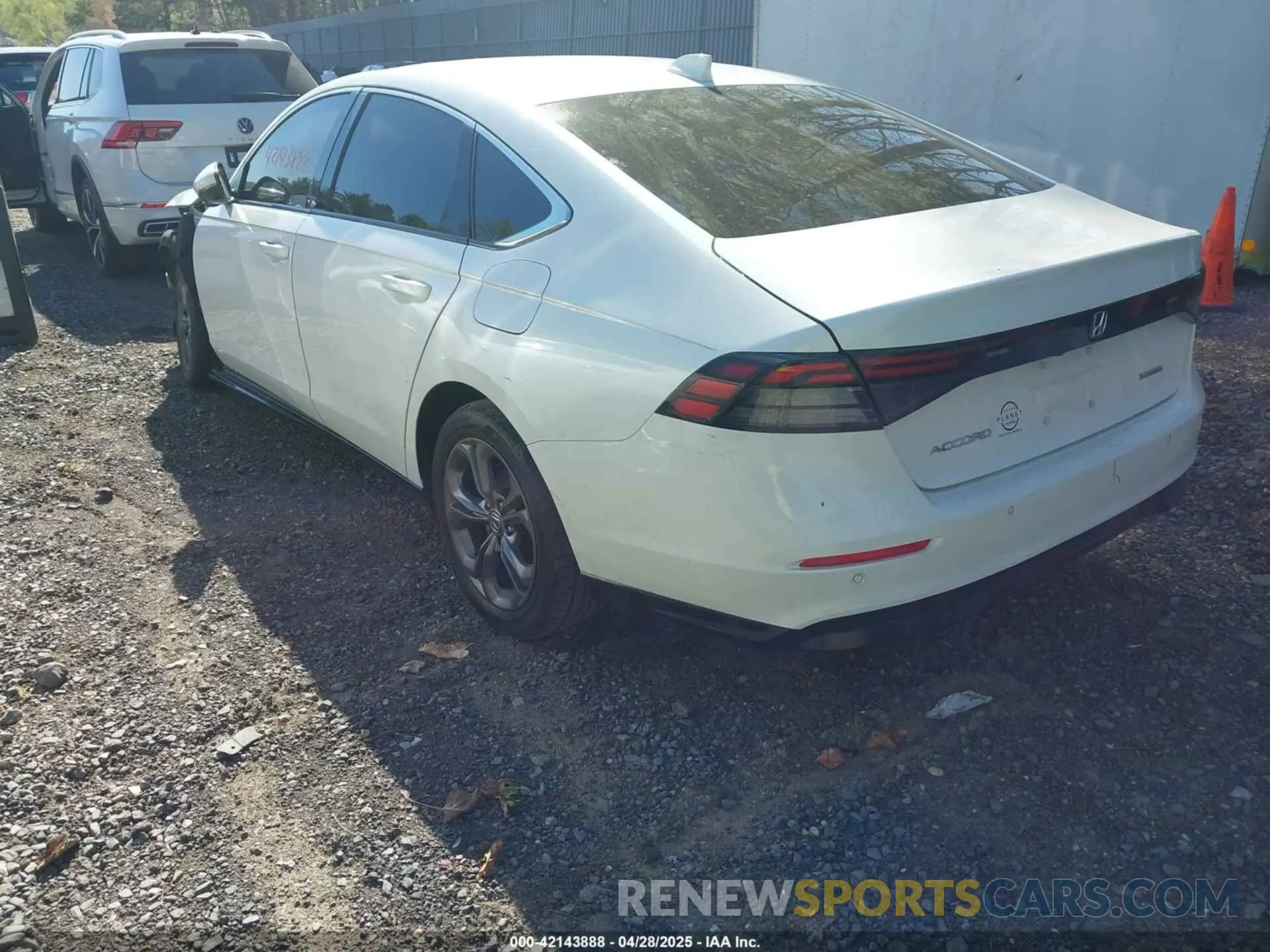 3 fotografías del automóvil dañado 1HGCY2F62PA048151 HONDA ACCORD 2023