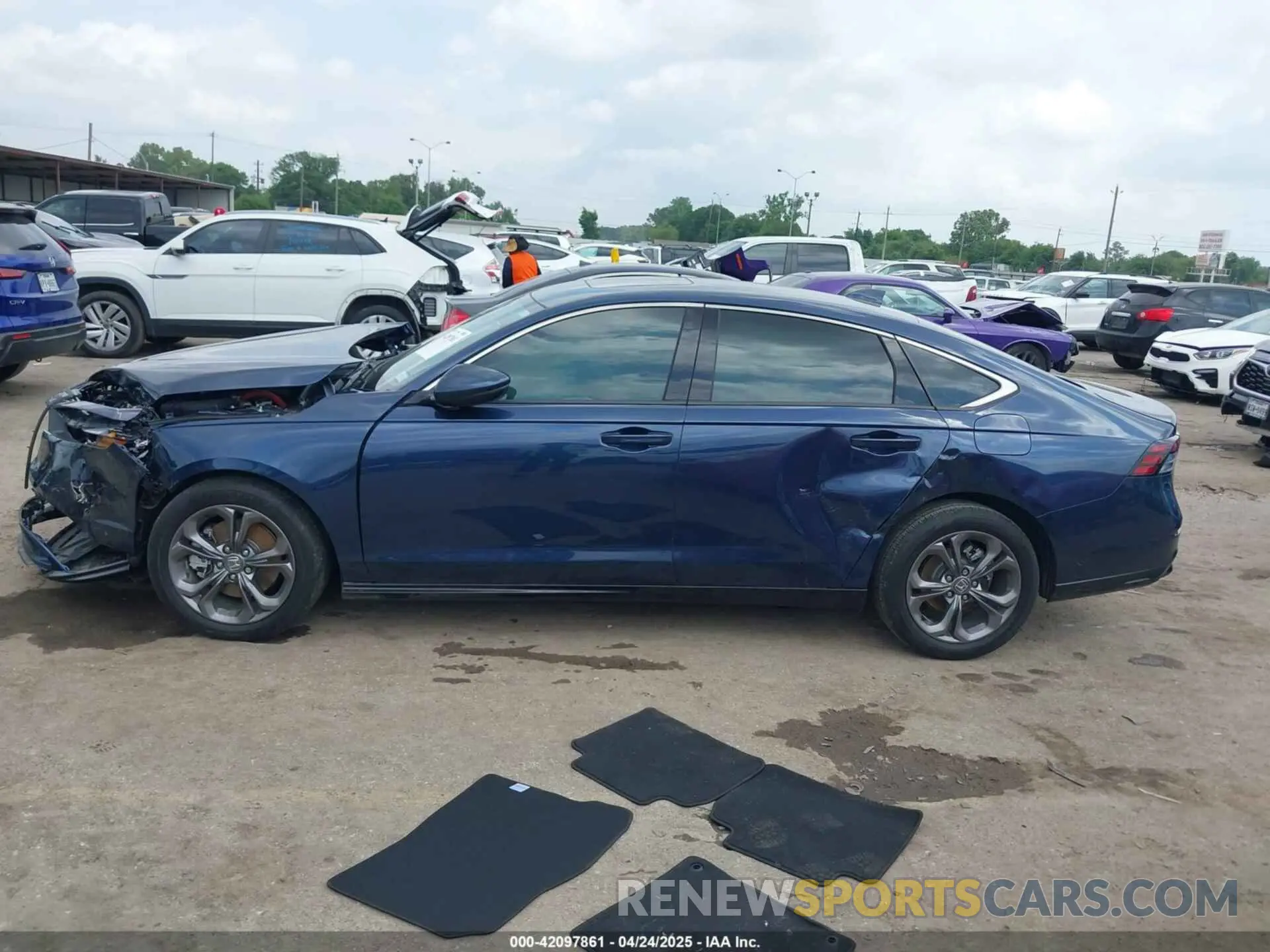 14 fotografías del automóvil dañado 1HGCY2F63PA050717 HONDA ACCORD 2023