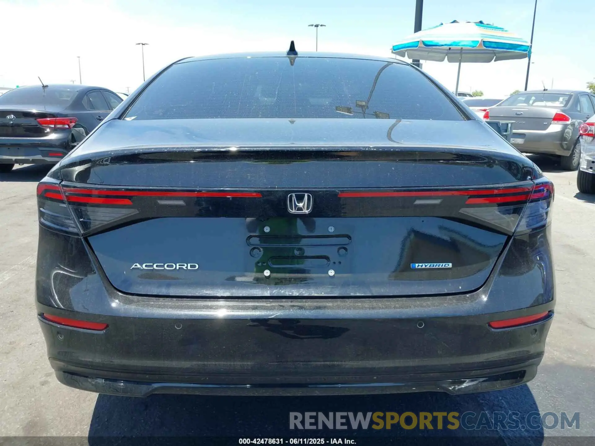 16 fotografías del automóvil dañado 1HGCY2F66PA066197 HONDA ACCORD 2023