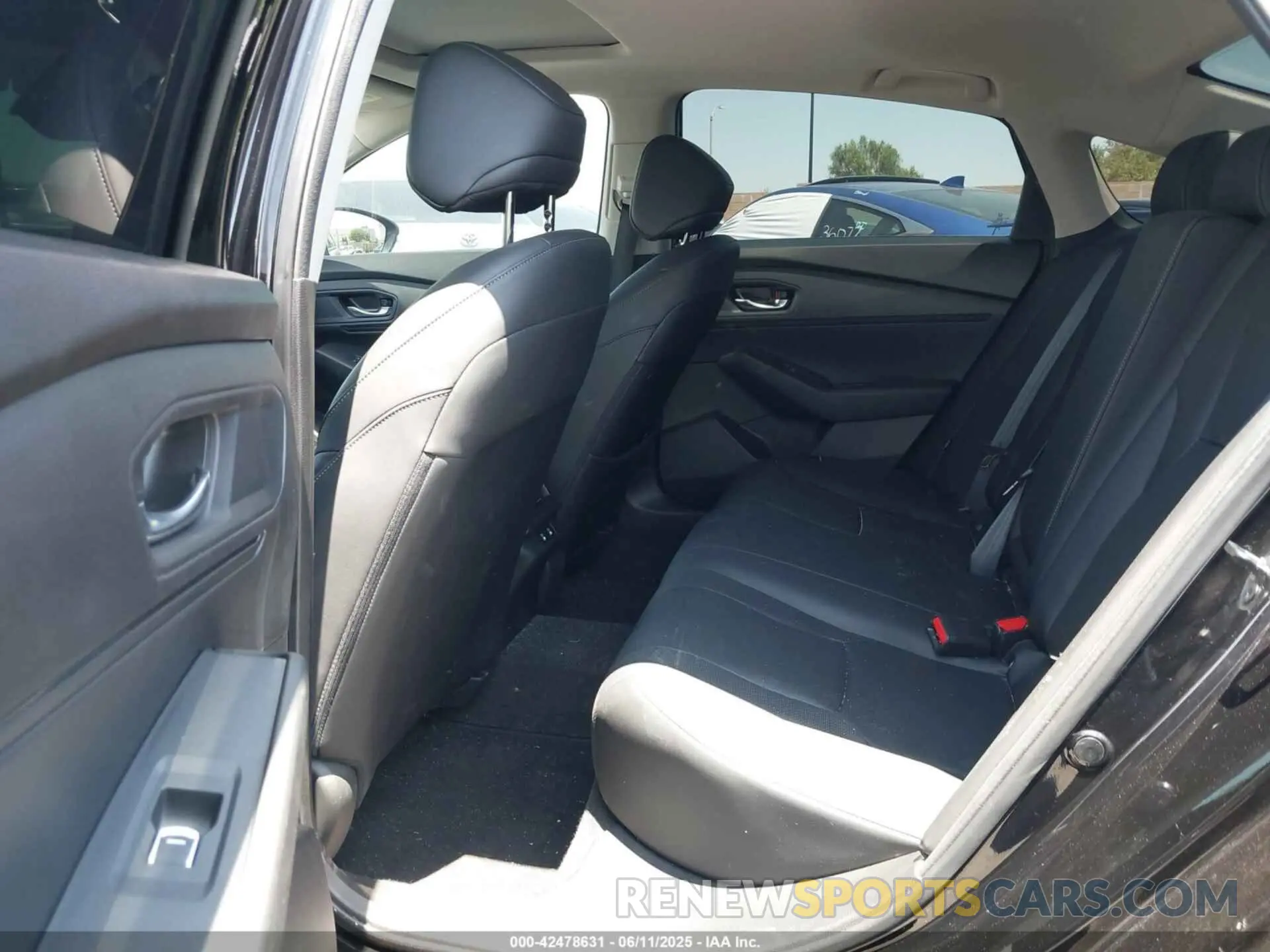 8 fotografías del automóvil dañado 1HGCY2F66PA066197 HONDA ACCORD 2023