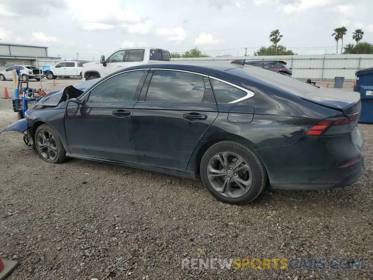 2 fotografías del automóvil dañado 1HGCY2F69PA056652 HONDA ACCORD 2023