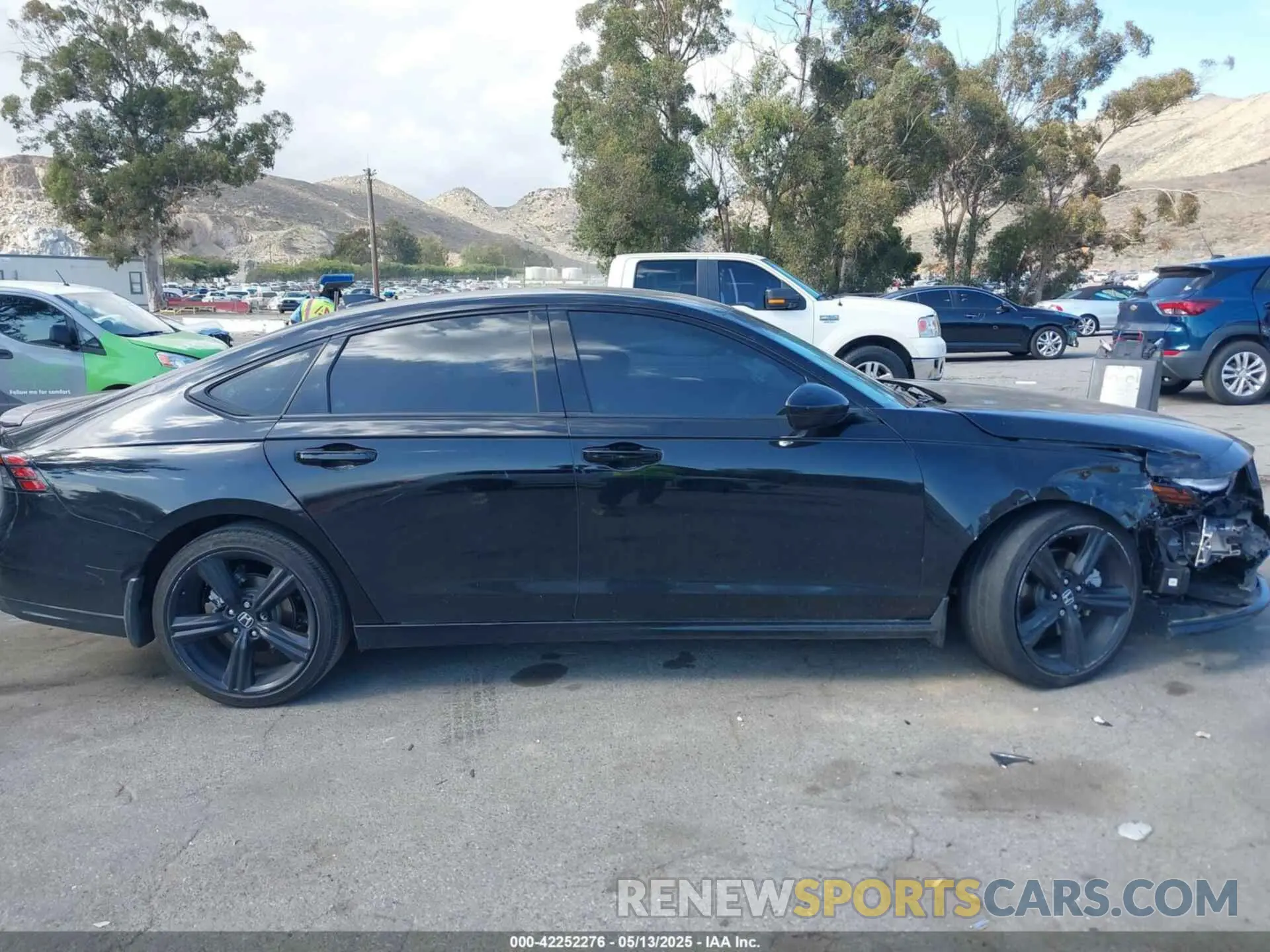 13 fotografías del automóvil dañado 1HGCY2F71PA062437 HONDA ACCORD 2023