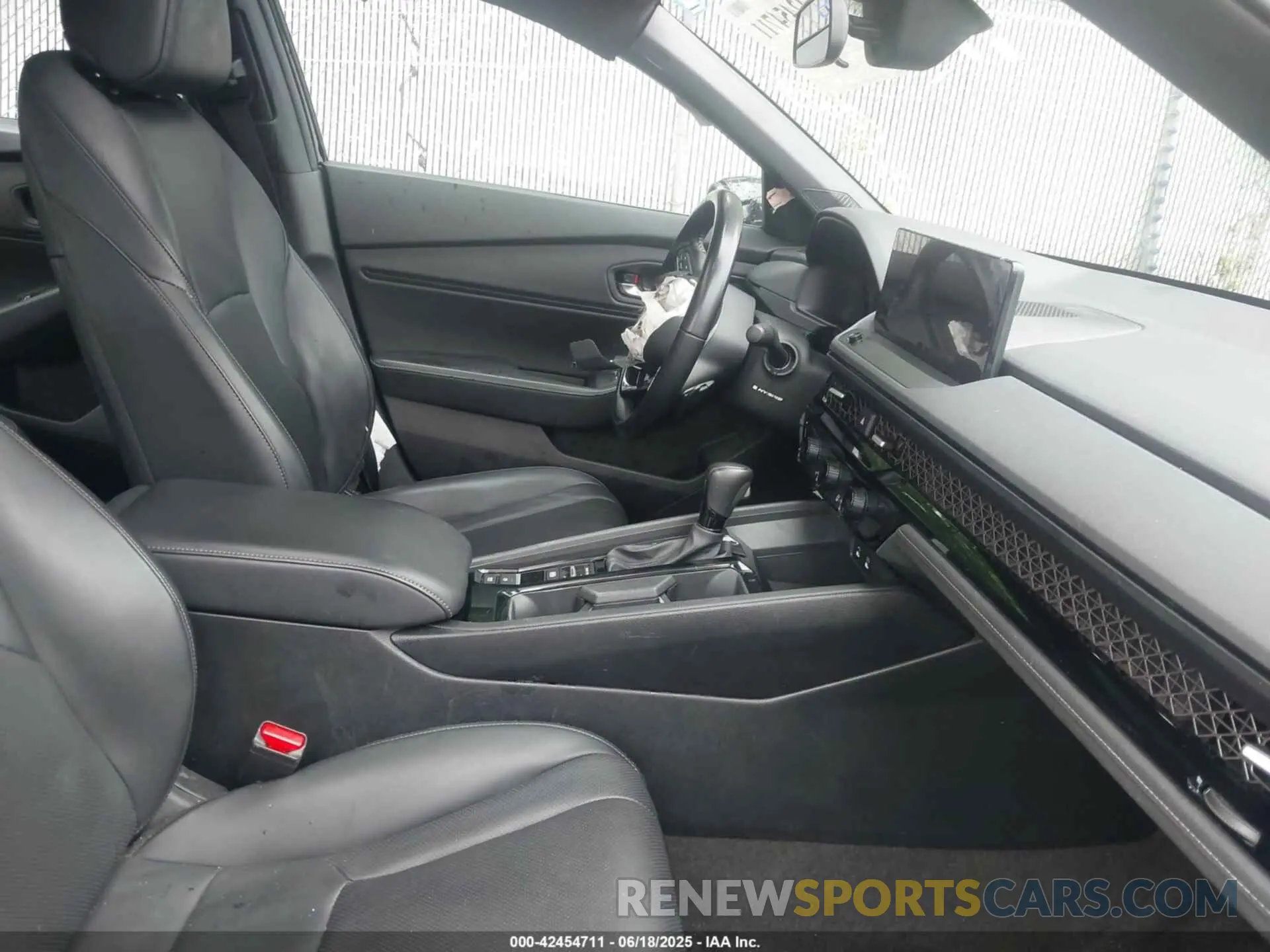 5 fotografías del automóvil dañado 1HGCY2F77PA034108 HONDA ACCORD 2023