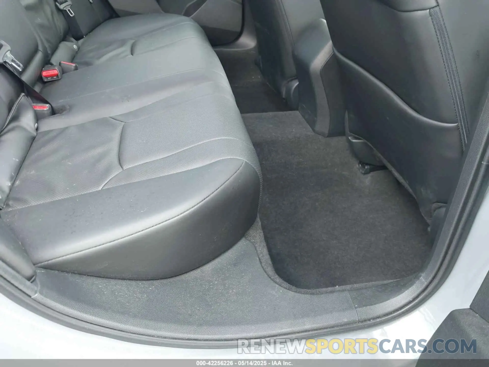 8 fotografías del automóvil dañado 1HGCY2F78PA064279 HONDA ACCORD 2023