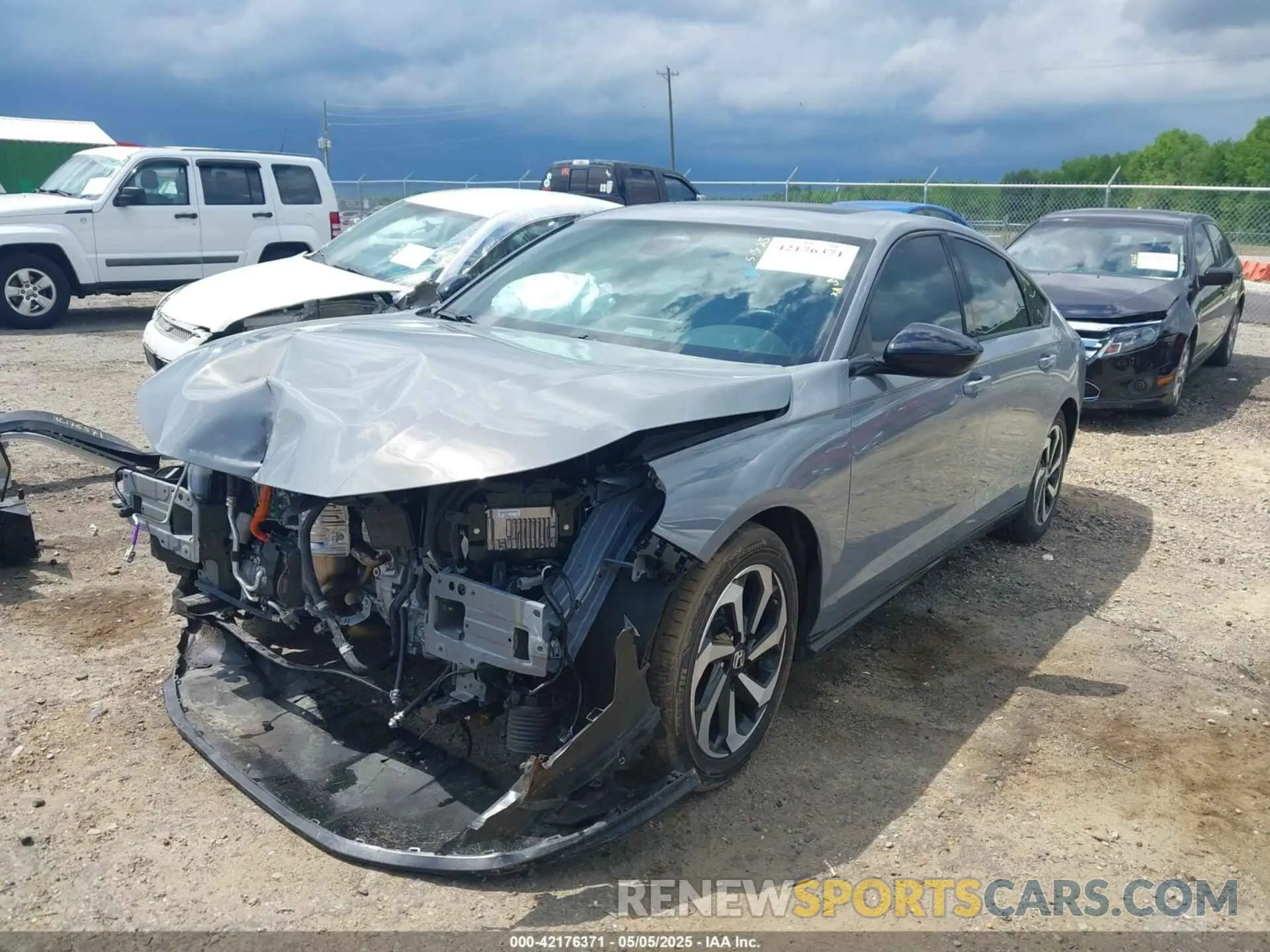 2 fotografías del automóvil dañado 1HGCY2F79PA061021 HONDA ACCORD 2023