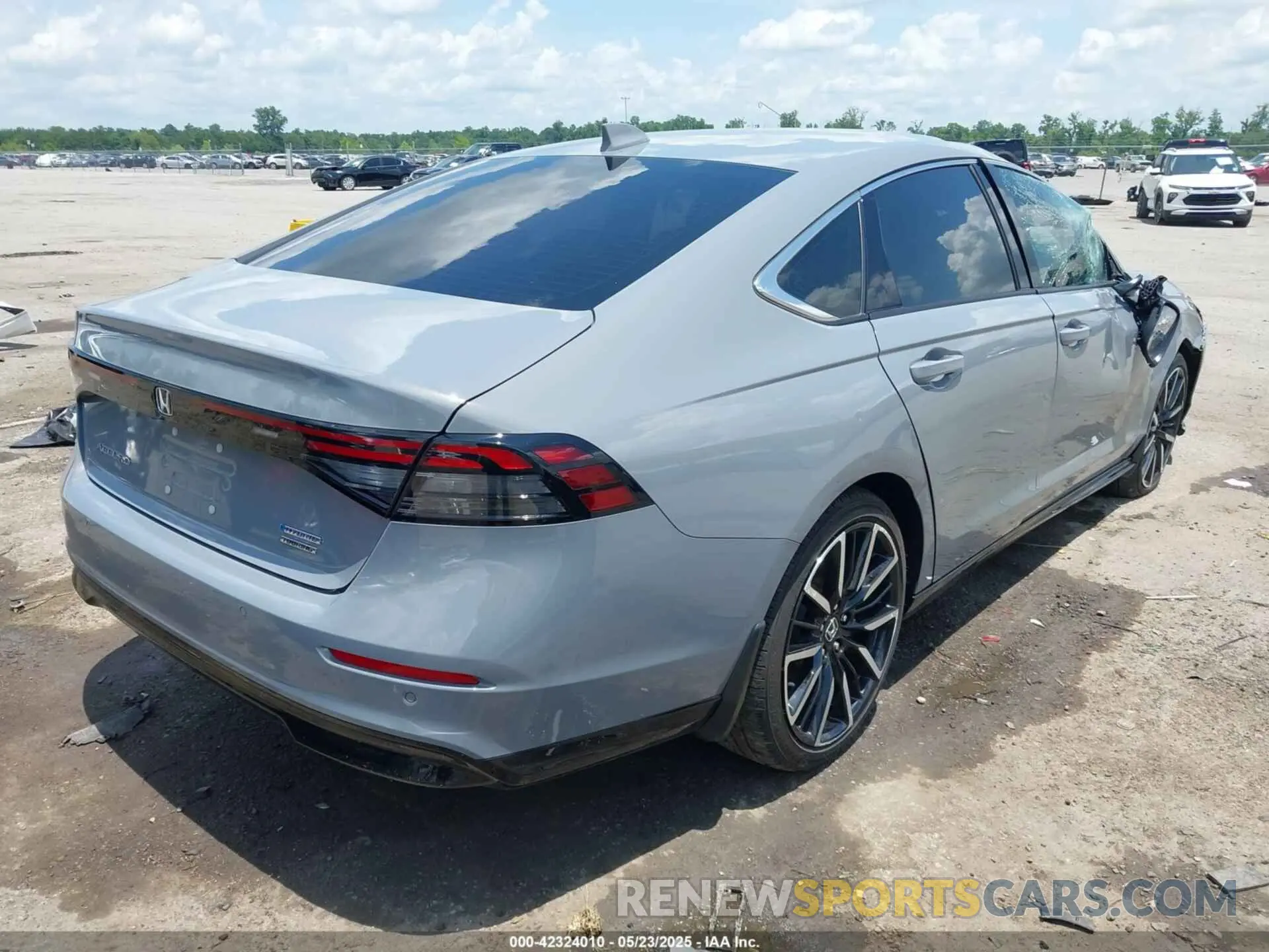 4 fotografías del automóvil dañado 1HGCY2F86PA017857 HONDA ACCORD 2023