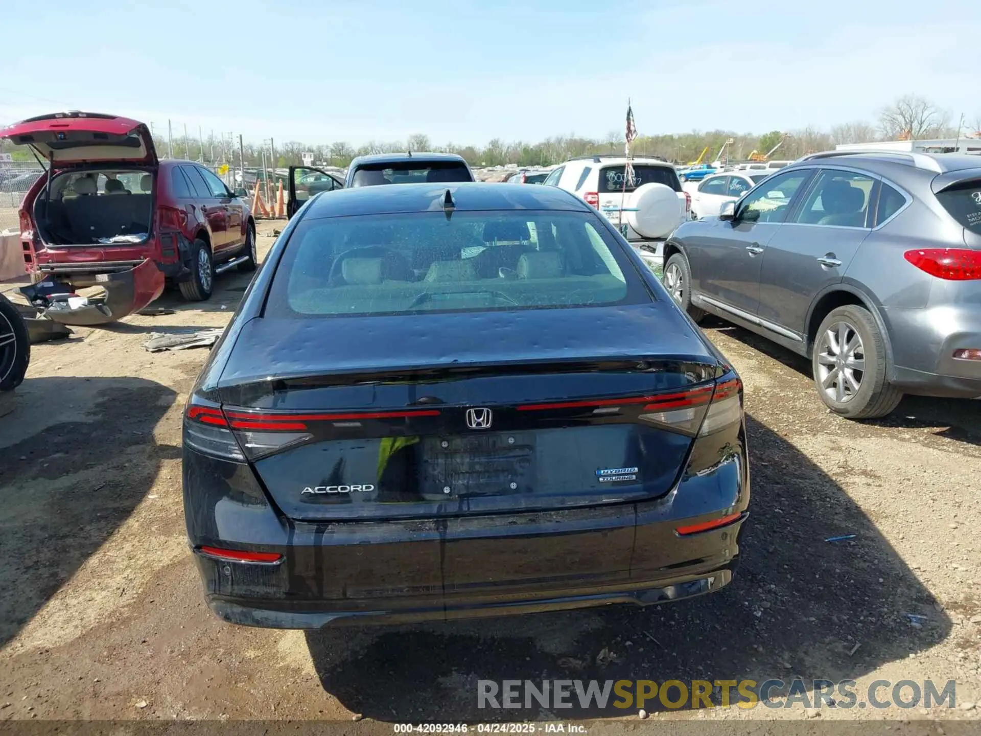 16 fotografías del automóvil dañado 1HGCY2F88PA040055 HONDA ACCORD 2023