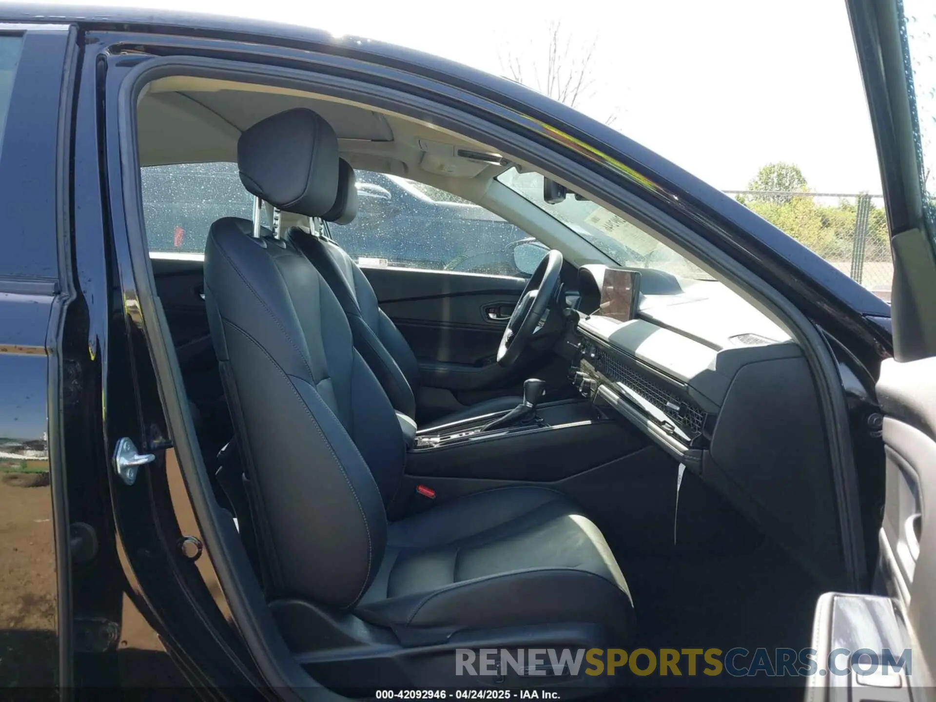 5 fotografías del automóvil dañado 1HGCY2F88PA040055 HONDA ACCORD 2023
