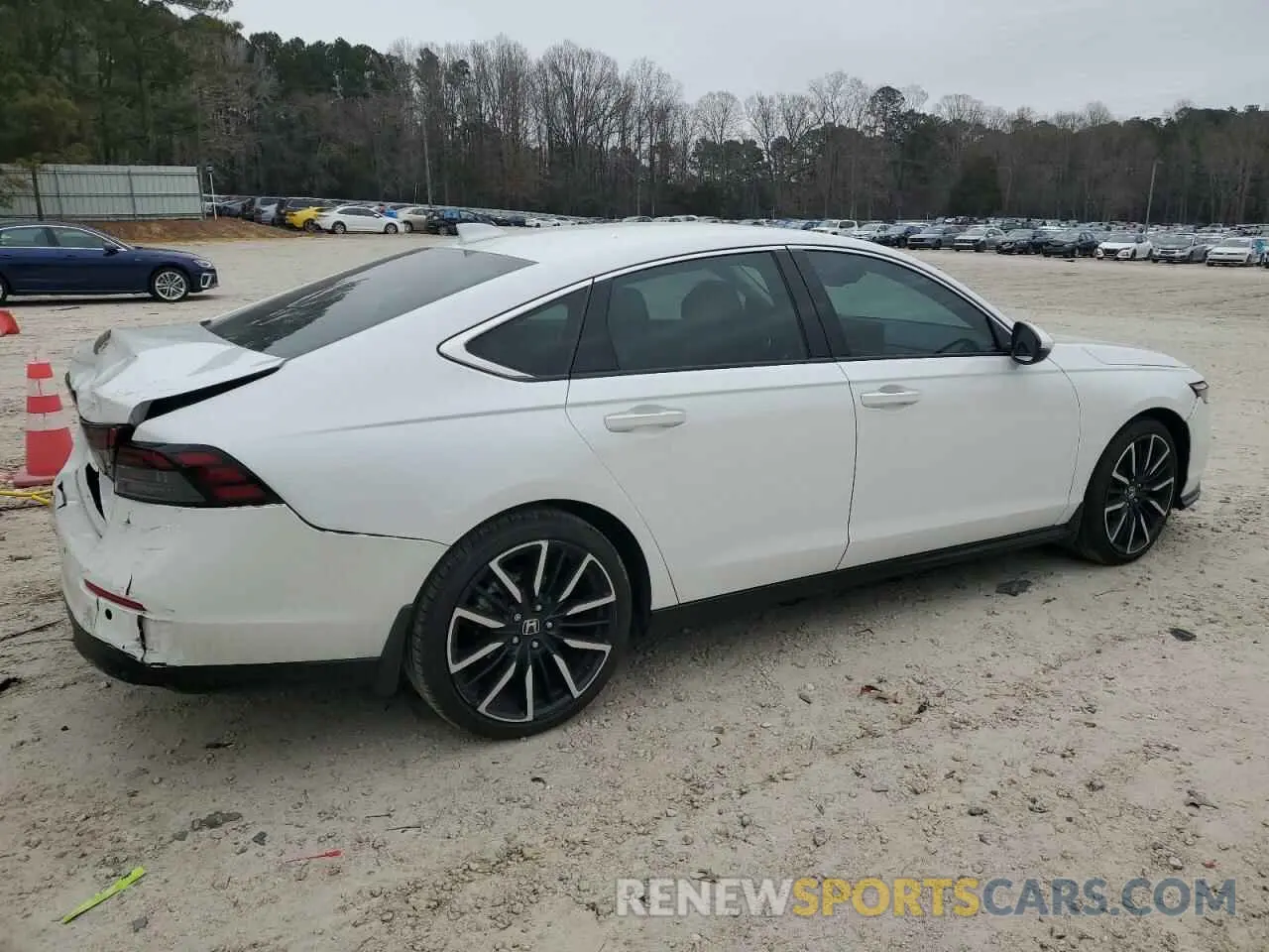 3 fotografías del automóvil dañado 1HGCY2F89PA003127 HONDA ACCORD 2023