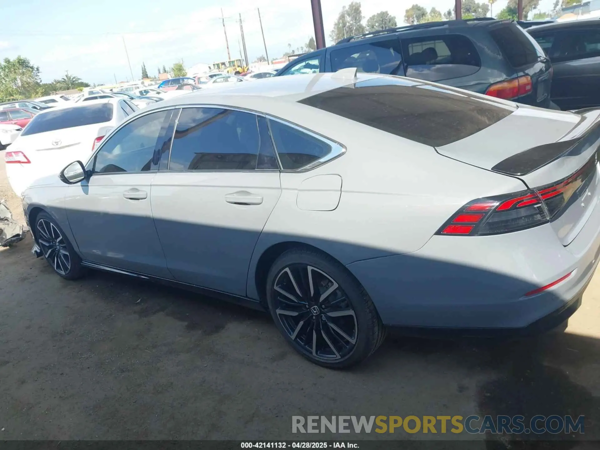 14 fotografías del automóvil dañado 1HGCY2F89PA049718 HONDA ACCORD 2023