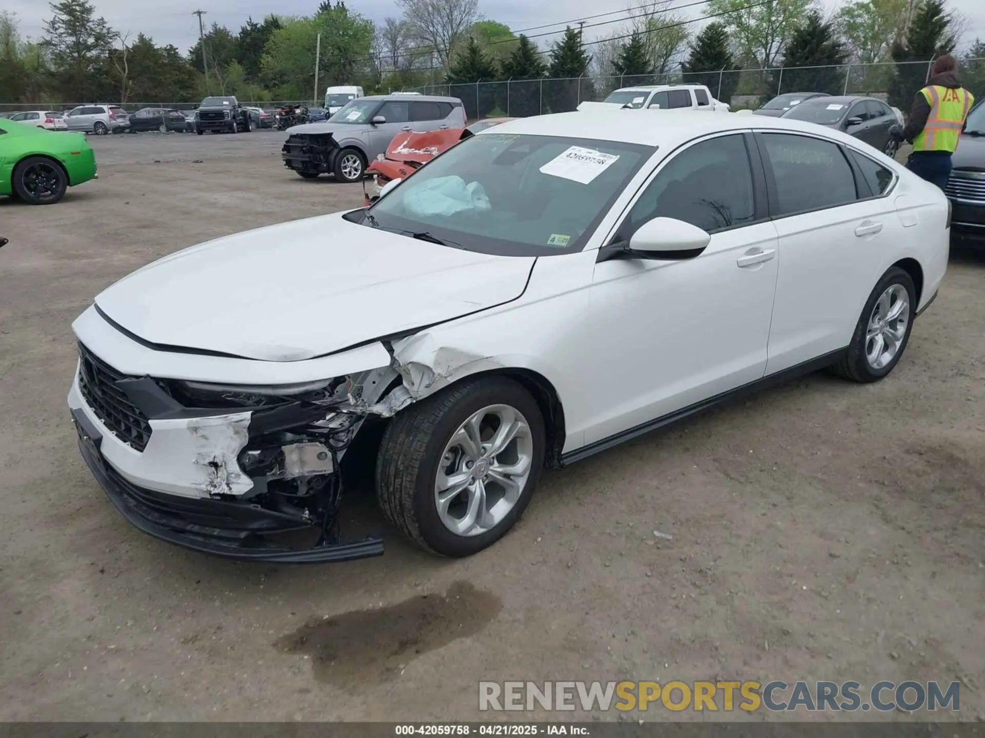 2 fotografías del automóvil dañado 1HGCY1F20RA058803 HONDA ACCORD 2024