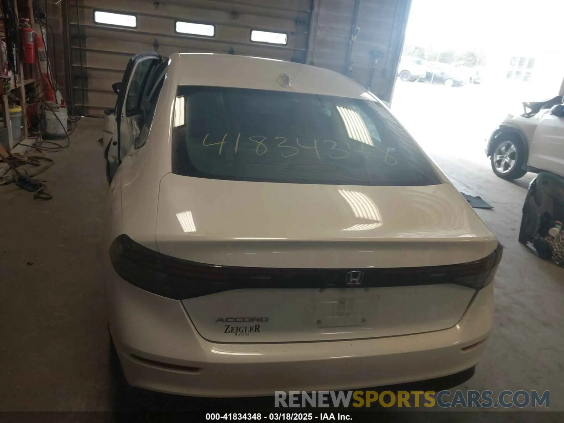16 fotografías del automóvil dañado 1HGCY1F21RA046286 HONDA ACCORD 2024