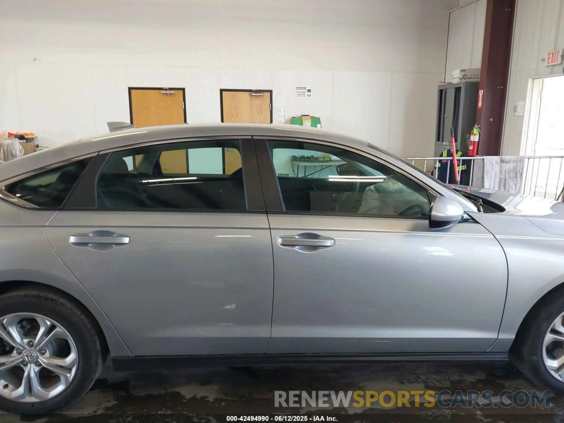 13 fotografías del automóvil dañado 1HGCY1F25RA076150 HONDA ACCORD 2024