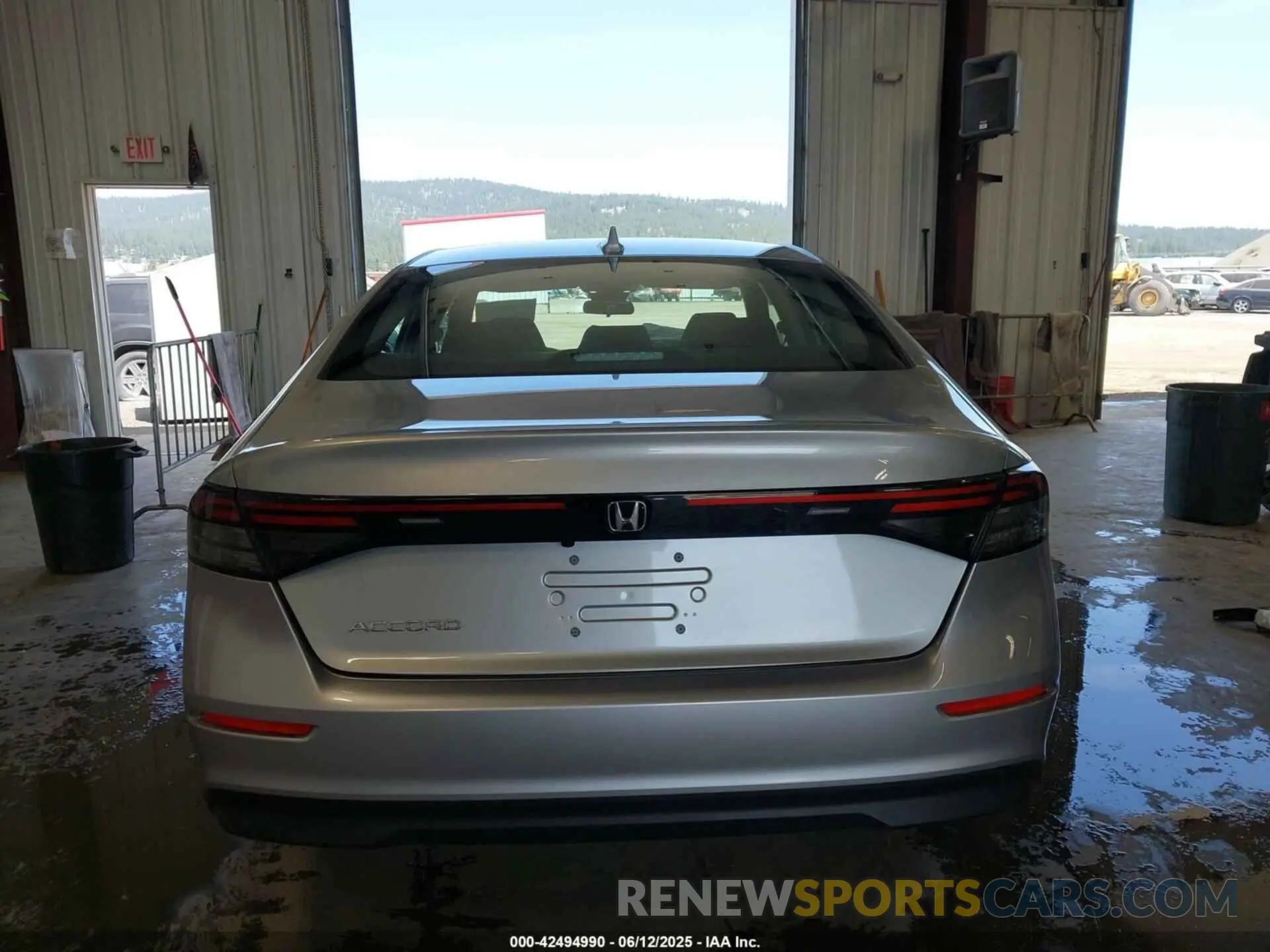 16 fotografías del automóvil dañado 1HGCY1F25RA076150 HONDA ACCORD 2024