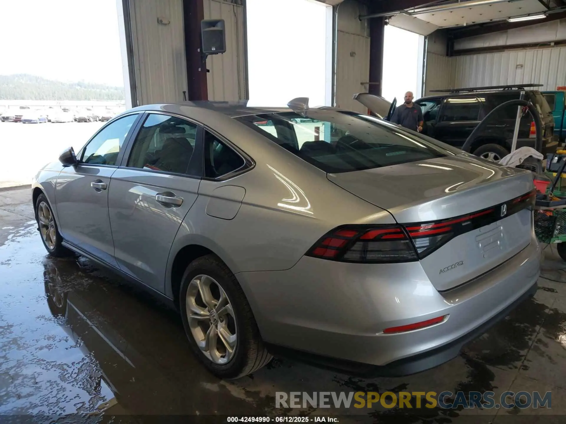 3 fotografías del automóvil dañado 1HGCY1F25RA076150 HONDA ACCORD 2024