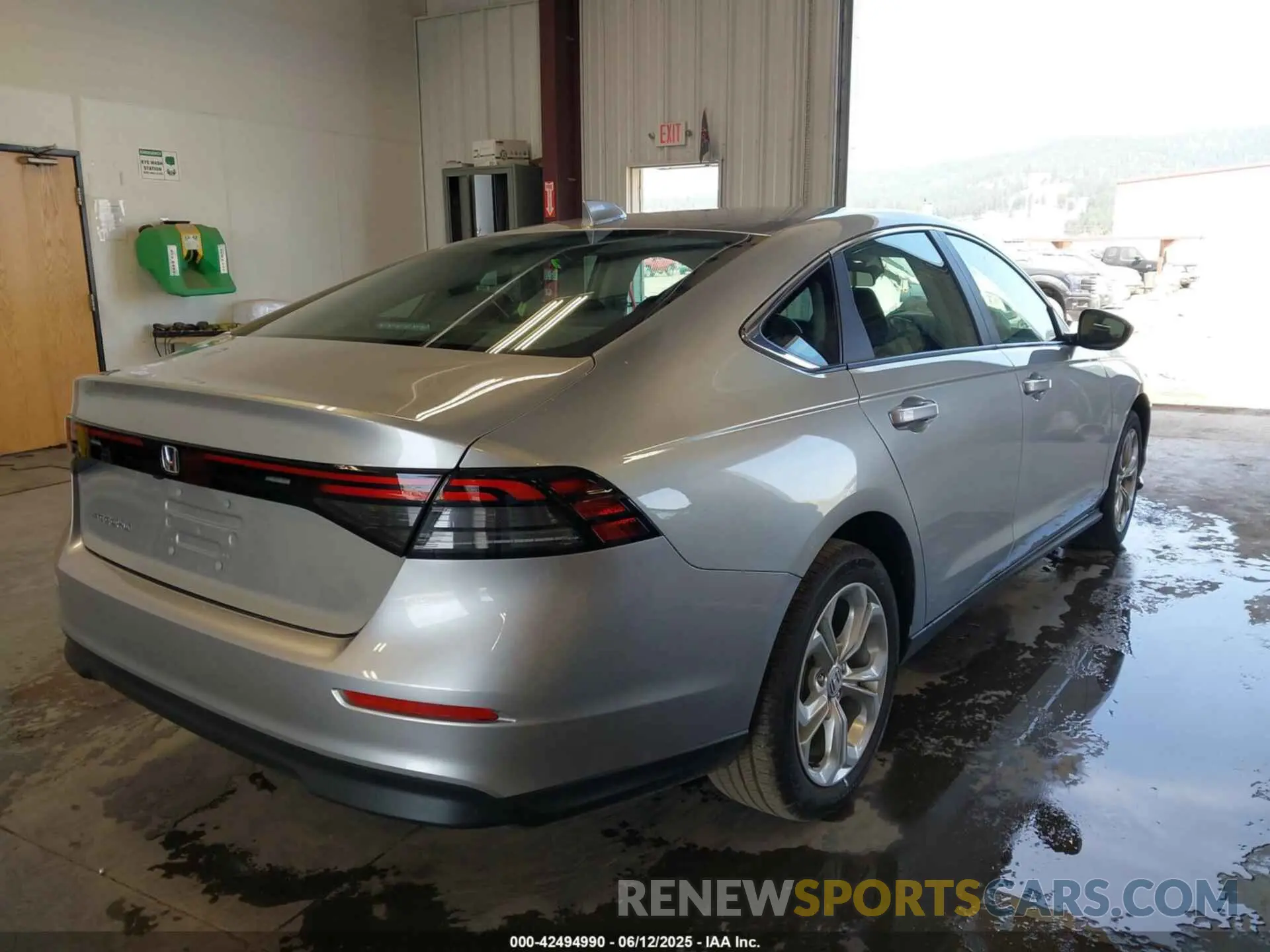 4 fotografías del automóvil dañado 1HGCY1F25RA076150 HONDA ACCORD 2024