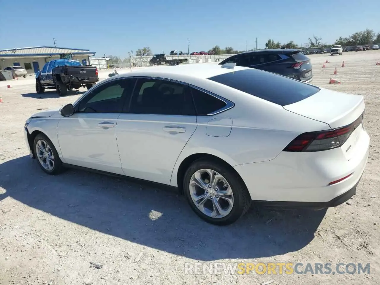 2 fotografías del automóvil dañado 1HGCY1F29RA009325 HONDA ACCORD 2024