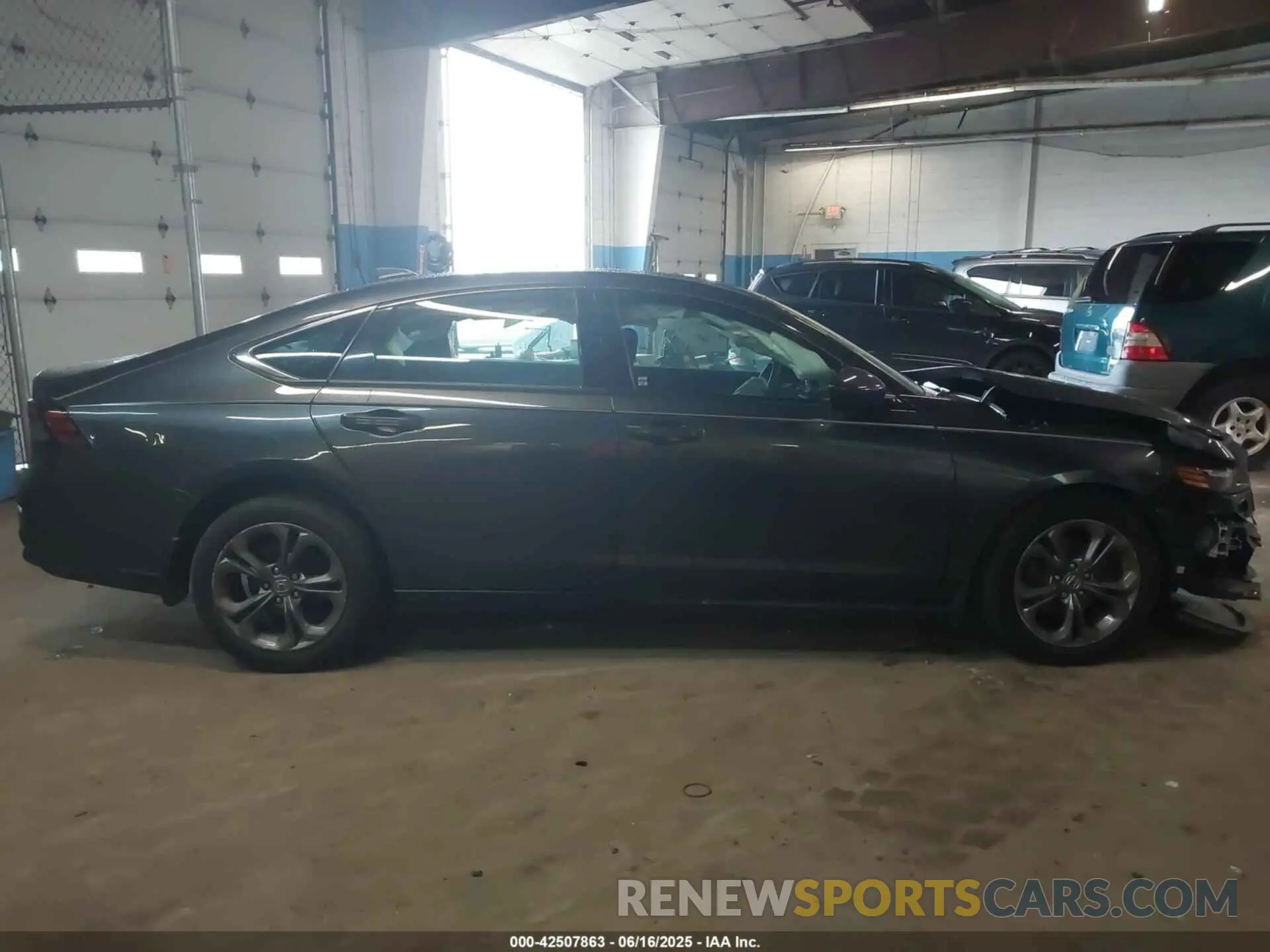 13 fotografías del automóvil dañado 1HGCY1F30RA055490 HONDA ACCORD 2024